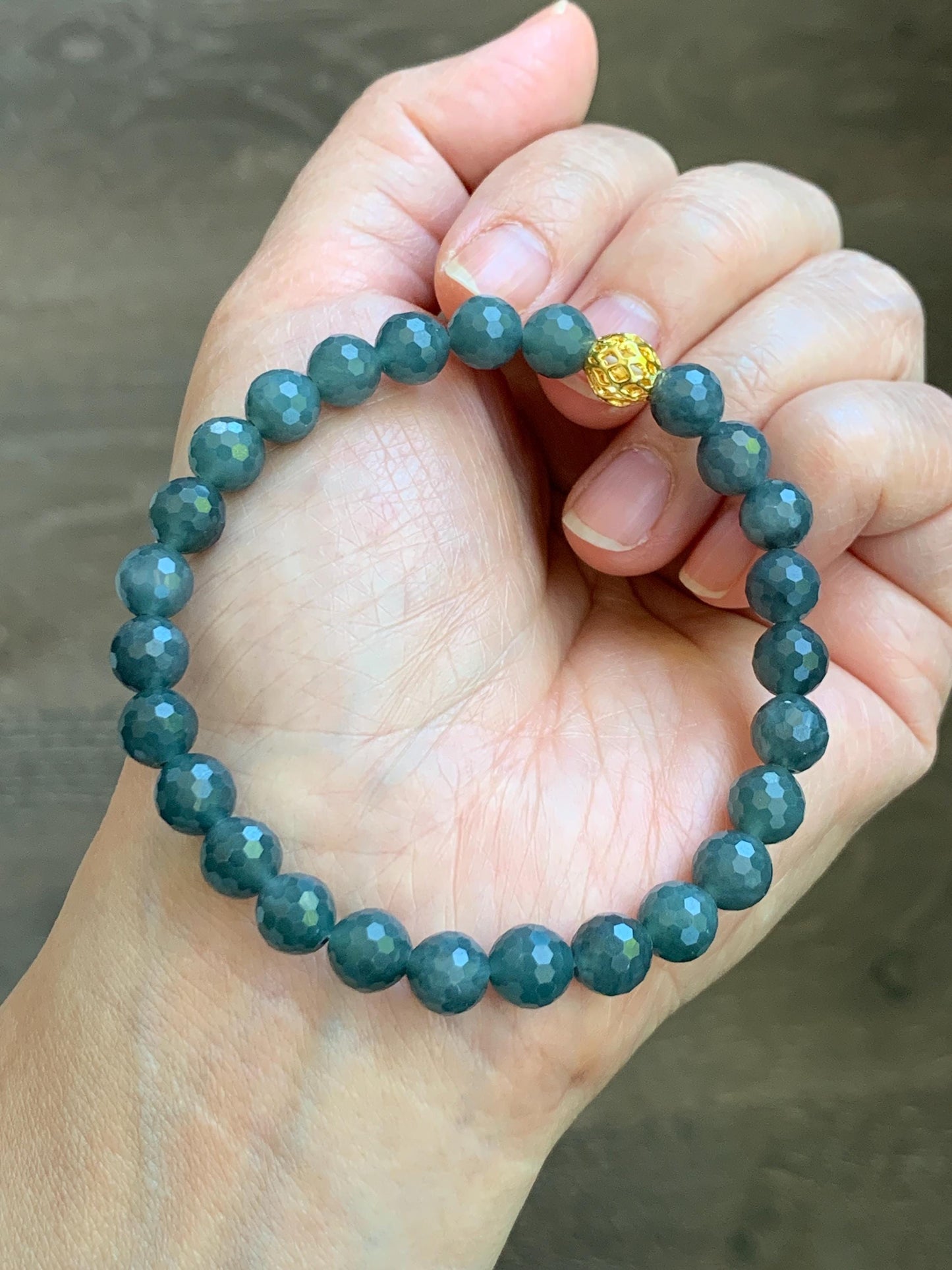 Natural Guatemalan Grade A Icy Translucent Dark Gray Wuji Faceted Jade Jadeite Beaded Bracelet 7.3mm 7.75" 17g 天然冰危乌鸡翡翠切割面圆珠手串 WQG110A