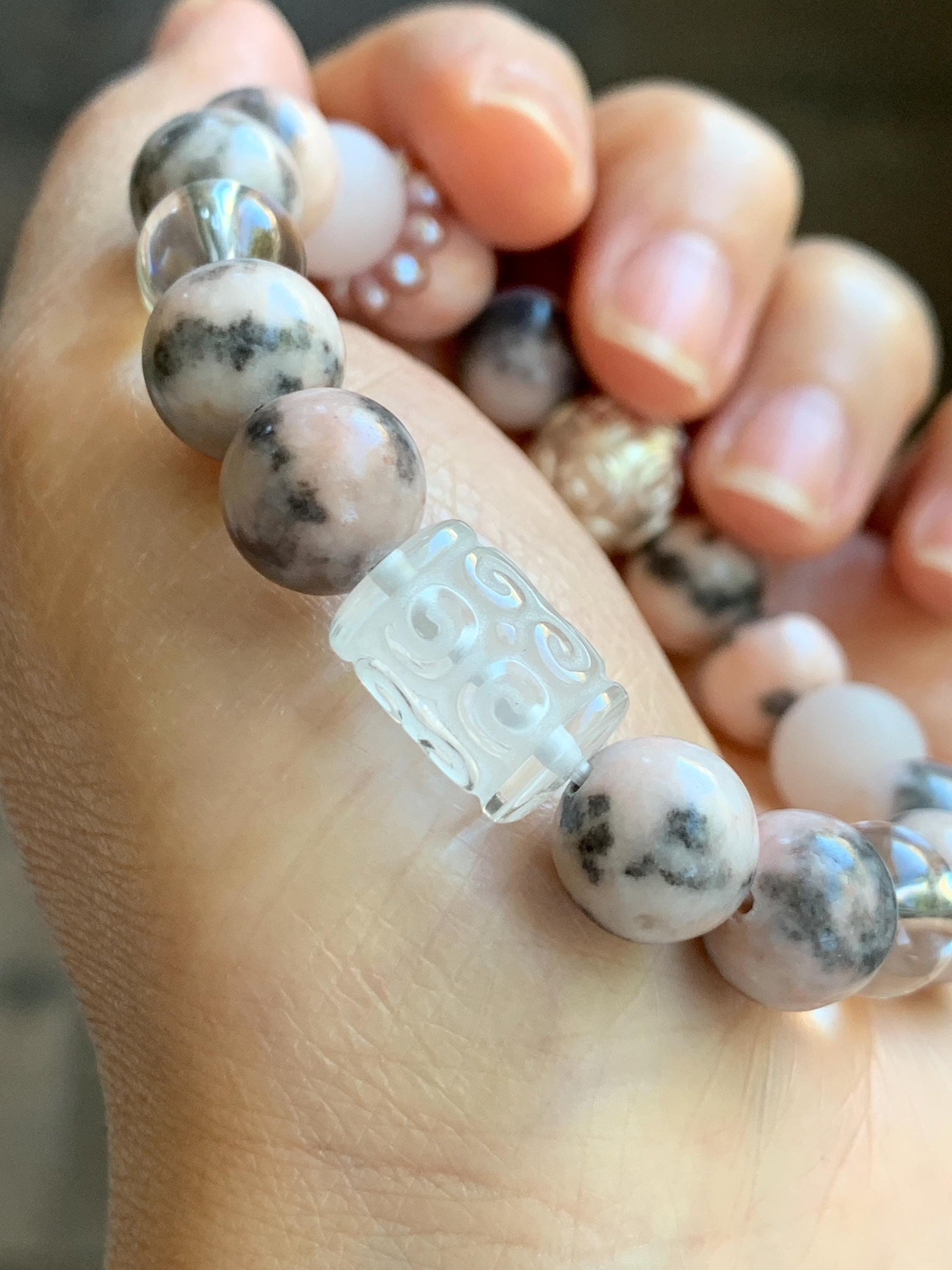Natural Rose Quartz Pink Zebra Jasper Beaded Healing Bracelet Sterling Silver Natural Freshwater Pearls 10mm 7” 31g 天然水晶粉斑马碧玉珍珠能量手串 FJM80