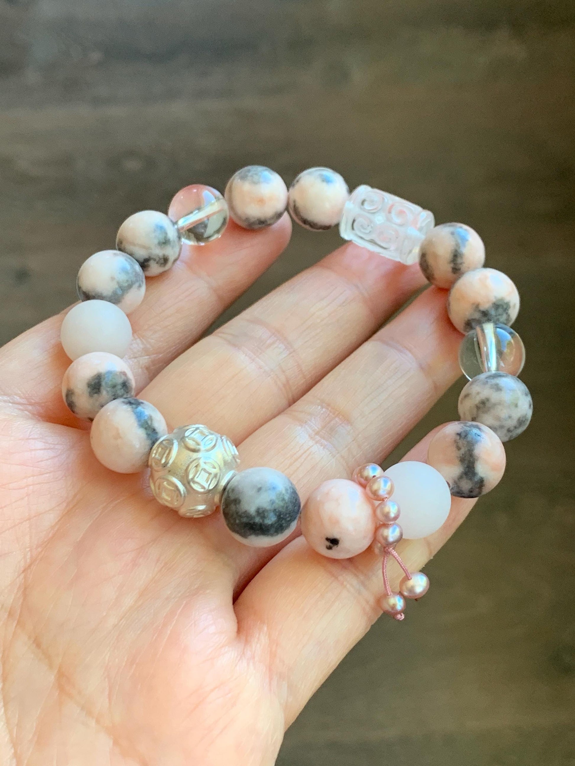 Natural Rose Quartz Pink Zebra Jasper Beaded Healing Bracelet Sterling Silver Natural Freshwater Pearls 10mm 7” 31g 天然水晶粉斑马碧玉珍珠能量手串 FJM80