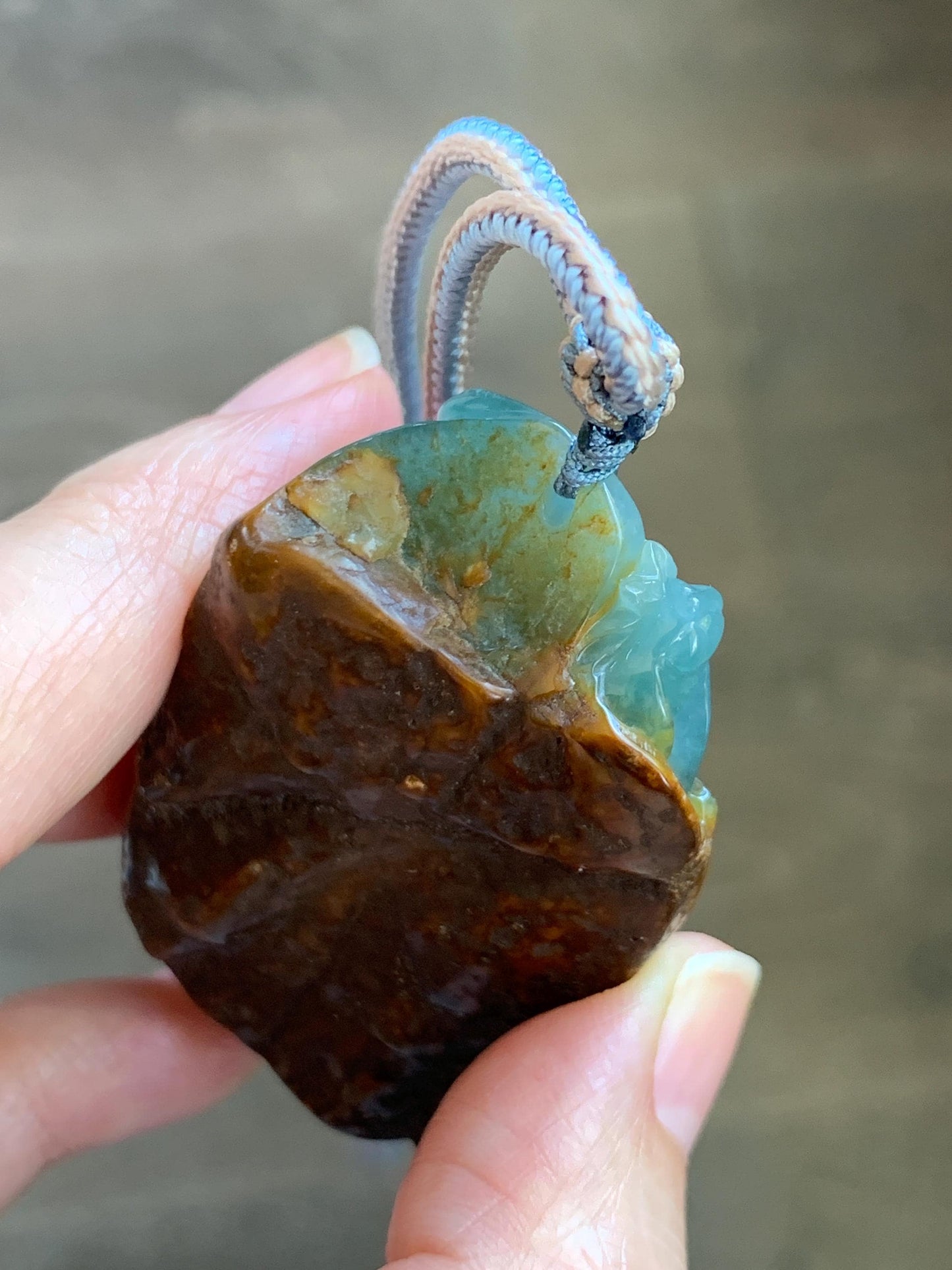 Large Natural Grade A Guatemalan Icy Dusty Blue Jade Jadeite w/ Brown Rind Carved Cicada Pendant Rope Necklace 27" 62 天然危黄翡翠知了蝉皮壳料吊坠 WHP368C