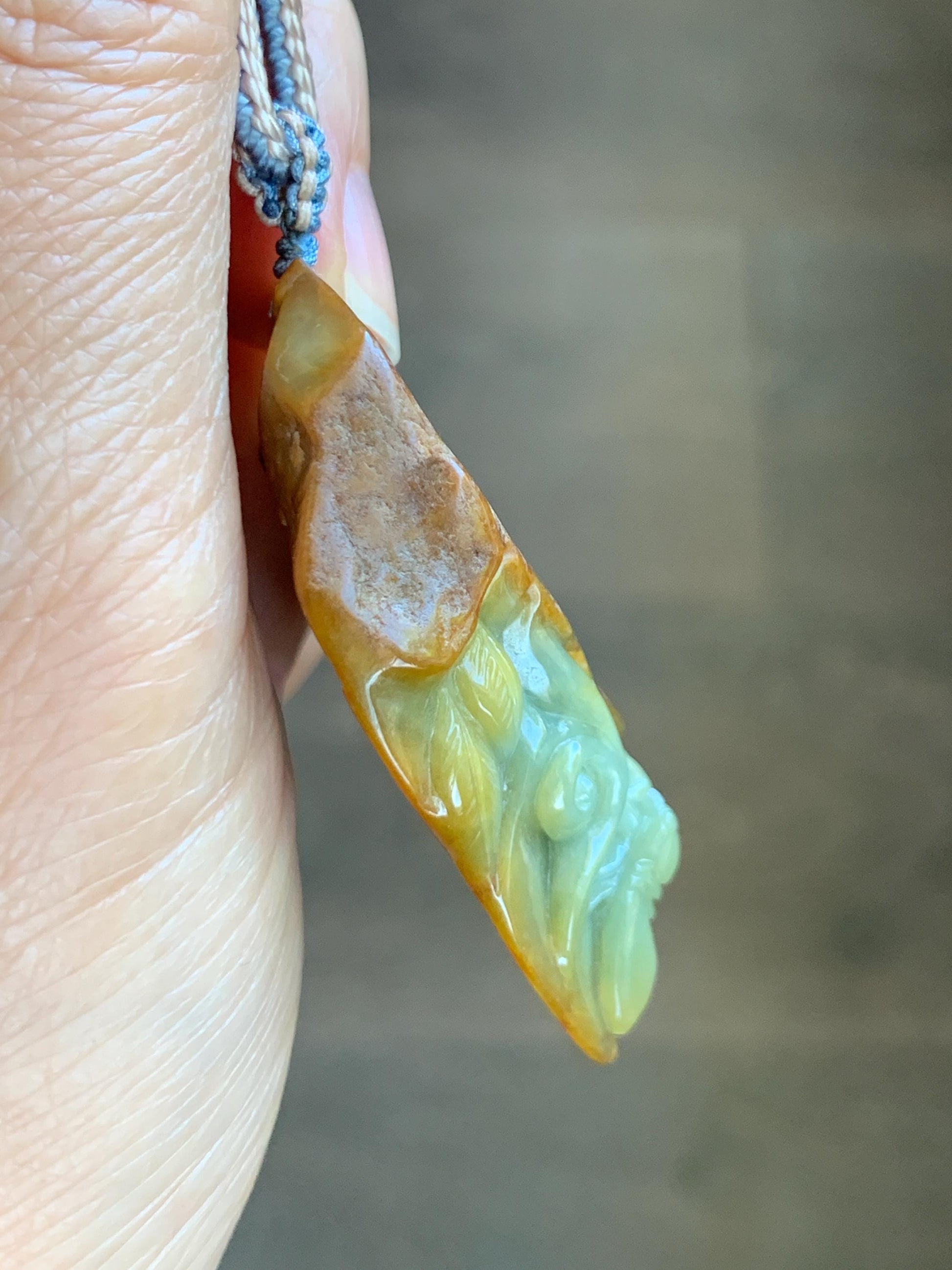 Natural Grade A Guatemalan Yellow Jade Jadeite w/ Brown Rind Carved Cicada Teardrop Pendant Rope Necklace 27" 33g 天然危黄翡翠知了蝉皮壳料吊坠 WHP368B