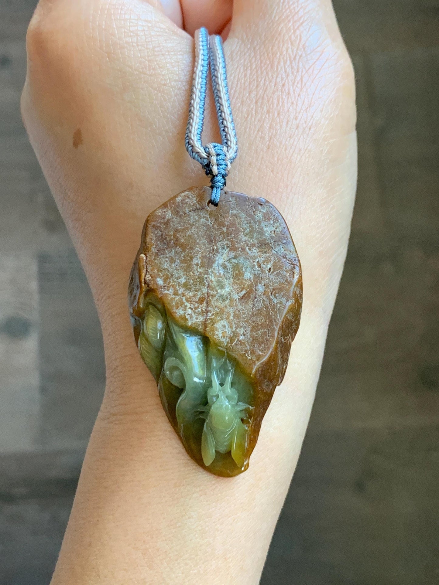 Natural Grade A Guatemalan Yellow Jade Jadeite w/ Brown Rind Carved Cicada Teardrop Pendant Rope Necklace 27" 33g 天然危黄翡翠知了蝉皮壳料吊坠 WHP368B