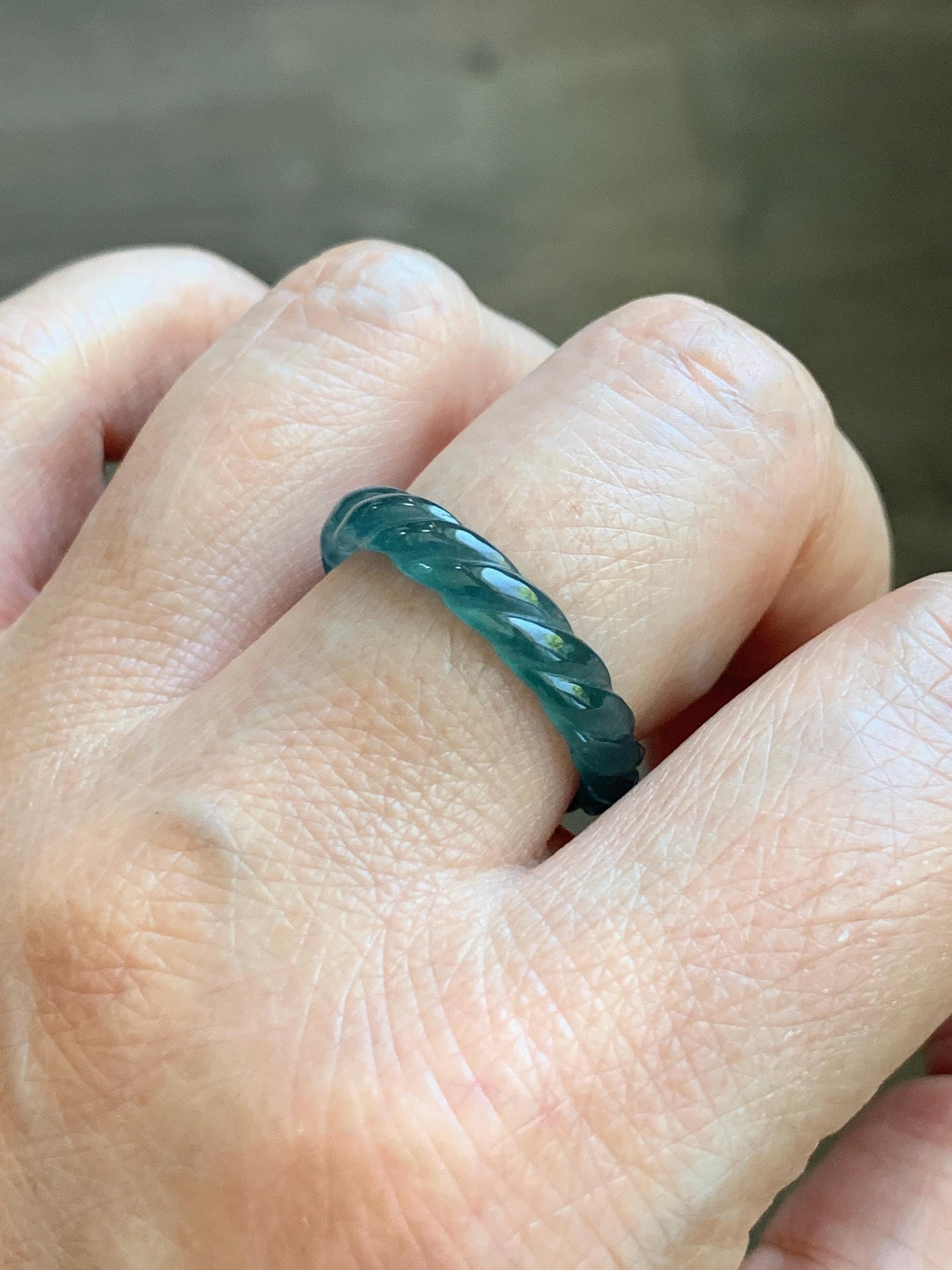 Natural Grade A Guatemalan Icy Translucent Gelatinous Dark Teal Blue Jade Jadeite Carved Braid Band Ring Size 8.5 US 天然冰胶危蓝水翡翠麻花戒圈 WMH350F