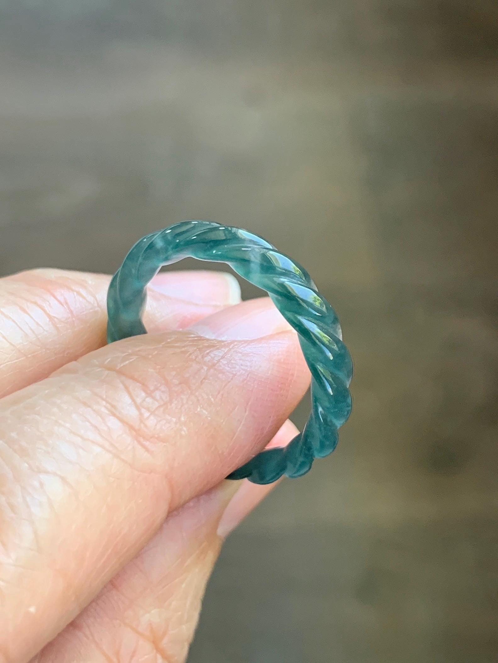 Natural Grade A Guatemalan Icy Highly Translucent Dark Teal Blue Jade Jadeite Carved Braid Band Ring Size 8.5 US 天然冰胶危蓝水翡翠麻花戒圈 WMH350C