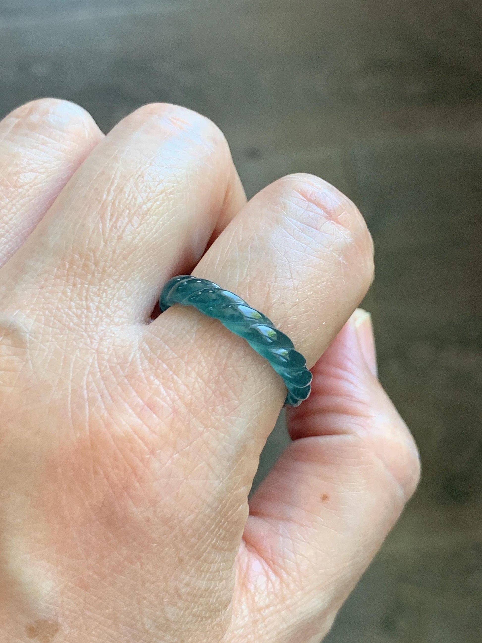 Natural Grade A Guatemalan Icy Highly Translucent Dark Teal Blue Jade Jadeite Carved Braid Band Ring Size 8.5 US 天然冰胶危蓝水翡翠麻花戒圈 WMH350C