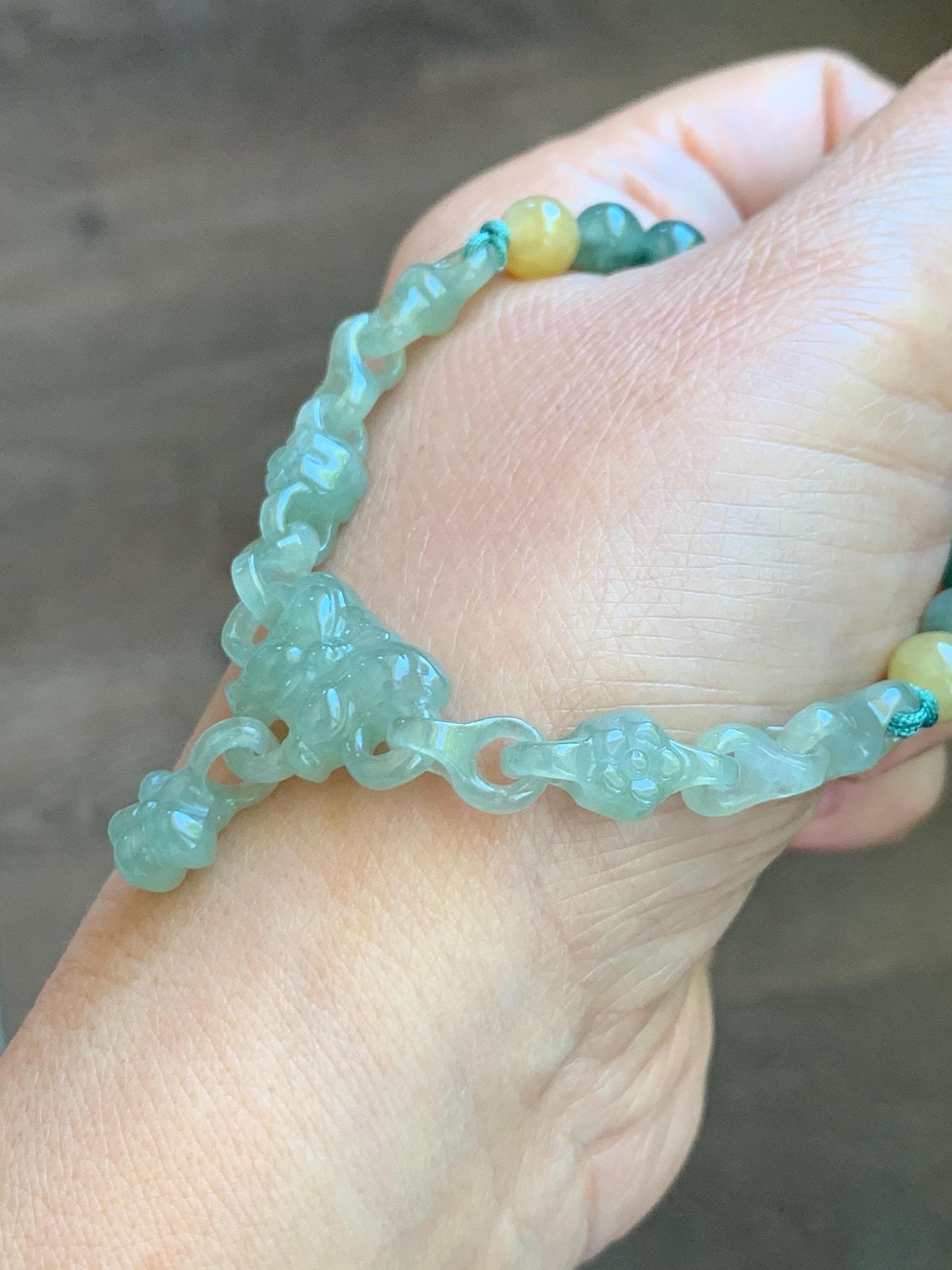 Certified Natural Grade A Icy Light Green Jade Jadeite Interlocking Link Chain Butterfly Bracelet Sterling Silver 7" 天然冰胶晴绿翡翠雕刻蝴蝶链条手链 439