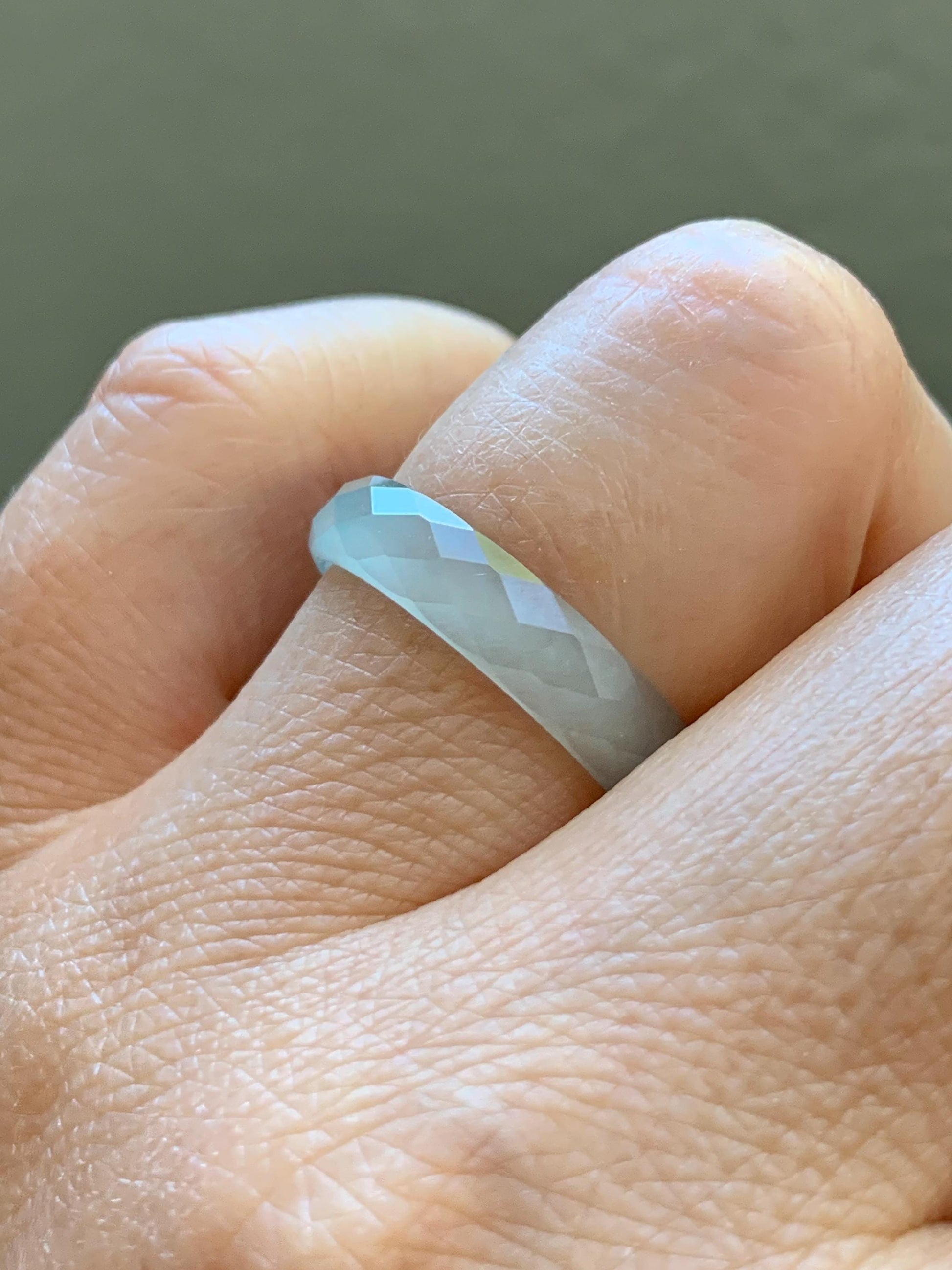 Natural Grade A Guatemalan Icy Highly Translucent Pale Teal Jade Jadeite Diamond Faceted Band Ring Size 8.25 US 天然冰危浅蓝绿翡翠切割面戒圈戒指 WQD110A