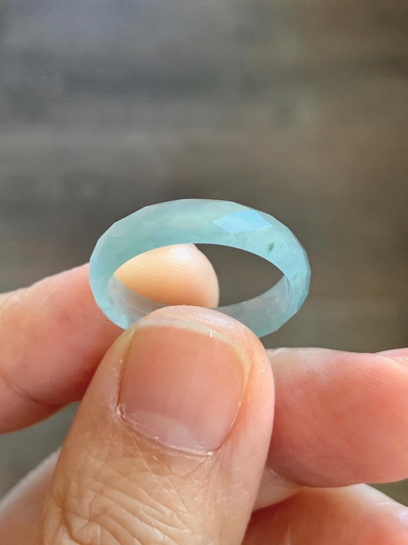 Natural Grade A Guatemalan Icy Highly Translucent Pale Teal Jade Jadeite Diamond Faceted Band Ring Size 7 US 天然冰危浅蓝绿翡翠切割面戒圈戒指 WQD110B