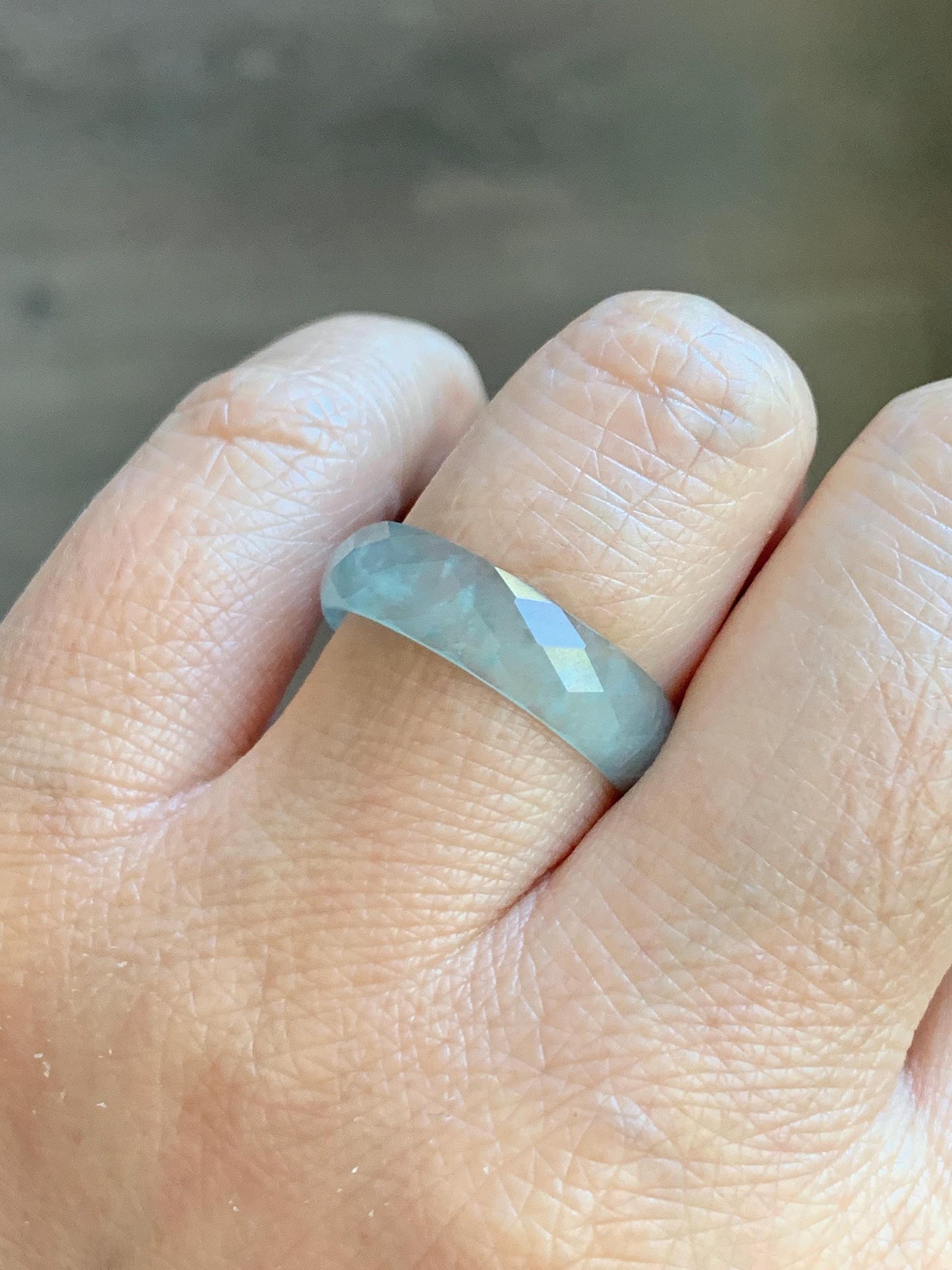 Natural Grade A Guatemalan Icy Highly Translucent Pale Teal Jade Jadeite Diamond Faceted Band Ring Size 9 US 天然冰危浅蓝绿翡翠切割面戒圈戒指 WQD110C