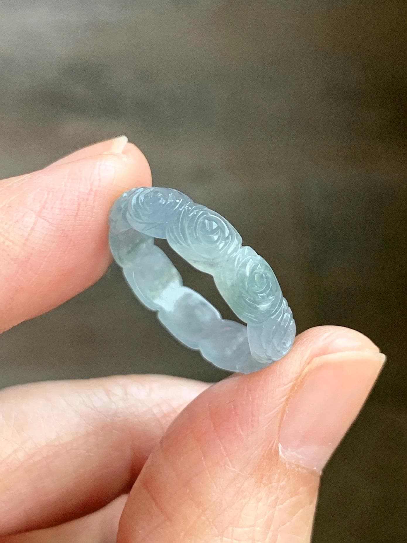 Grade A Natural Guatemalan Icy Highly Translucent Pastel Dusty Blue Jade Jadeite Carved Rose Band Ring Size 6 US 天然冰危浅蓝翡翠玫瑰花戒圈 WQM280A