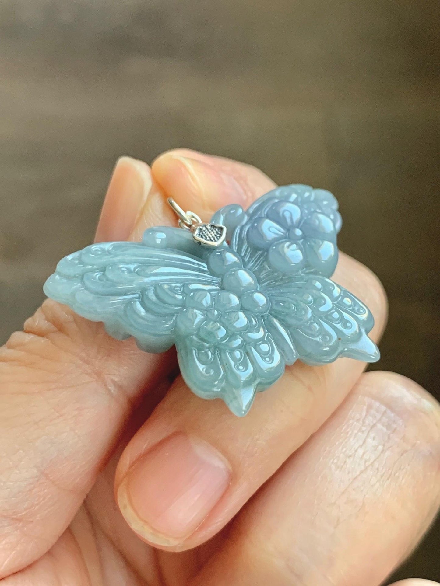 Natural Type A Guatemalan Icy Translucent Light Dusty Blue Purple Marbled Jadeite Butterfly Pendant Sterling Silver 天然冰危暗蓝飘紫翡翠蝴蝶吊坠 WHZ110A