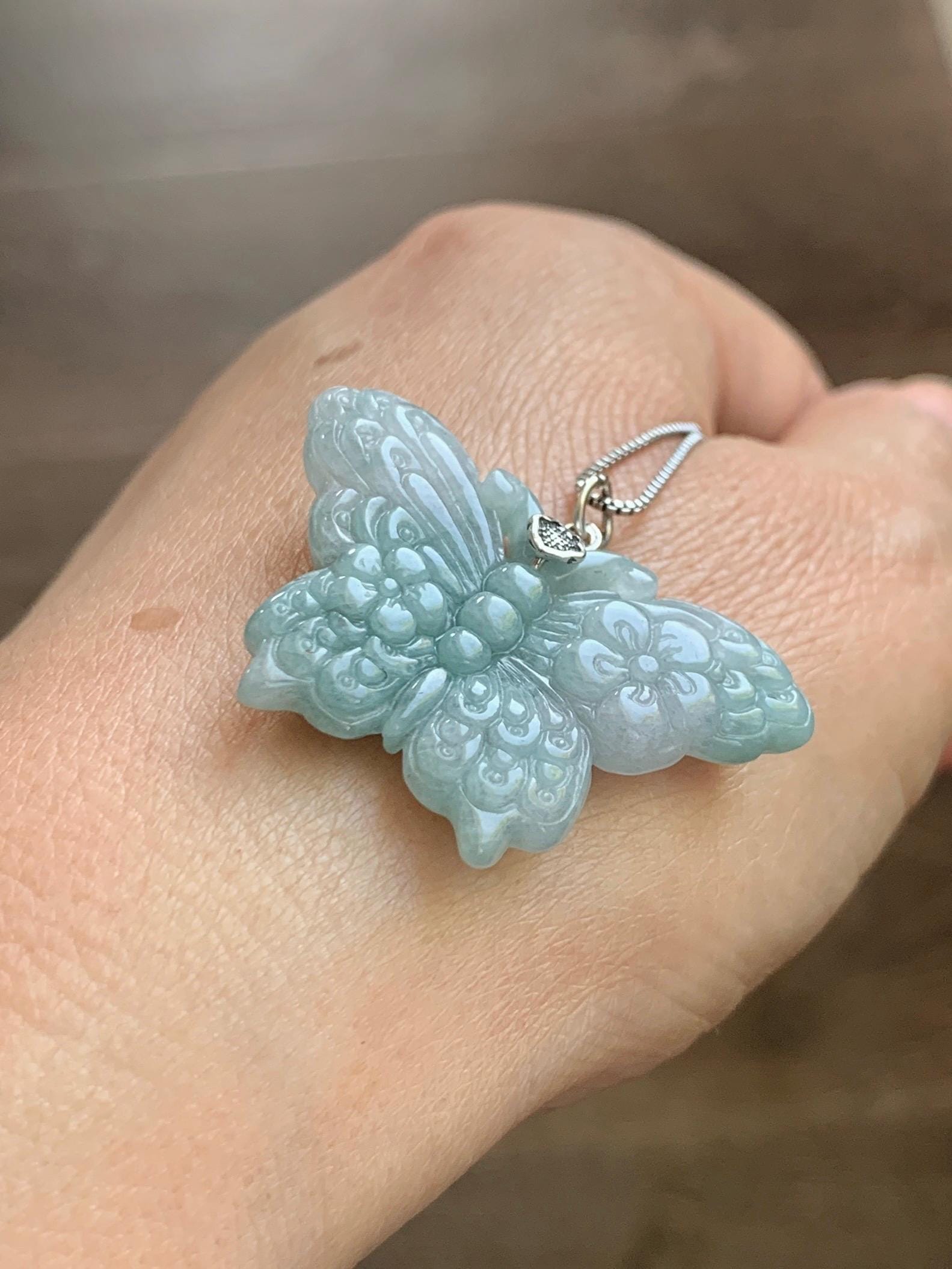 Natural Grade A Translucent Pastel Green & White Marbled Jade Jadeite Carved Butterfly Pendant Sterling Silver 8g 天然晴底加白翡翠蝴蝶吊坠 MHZ110B