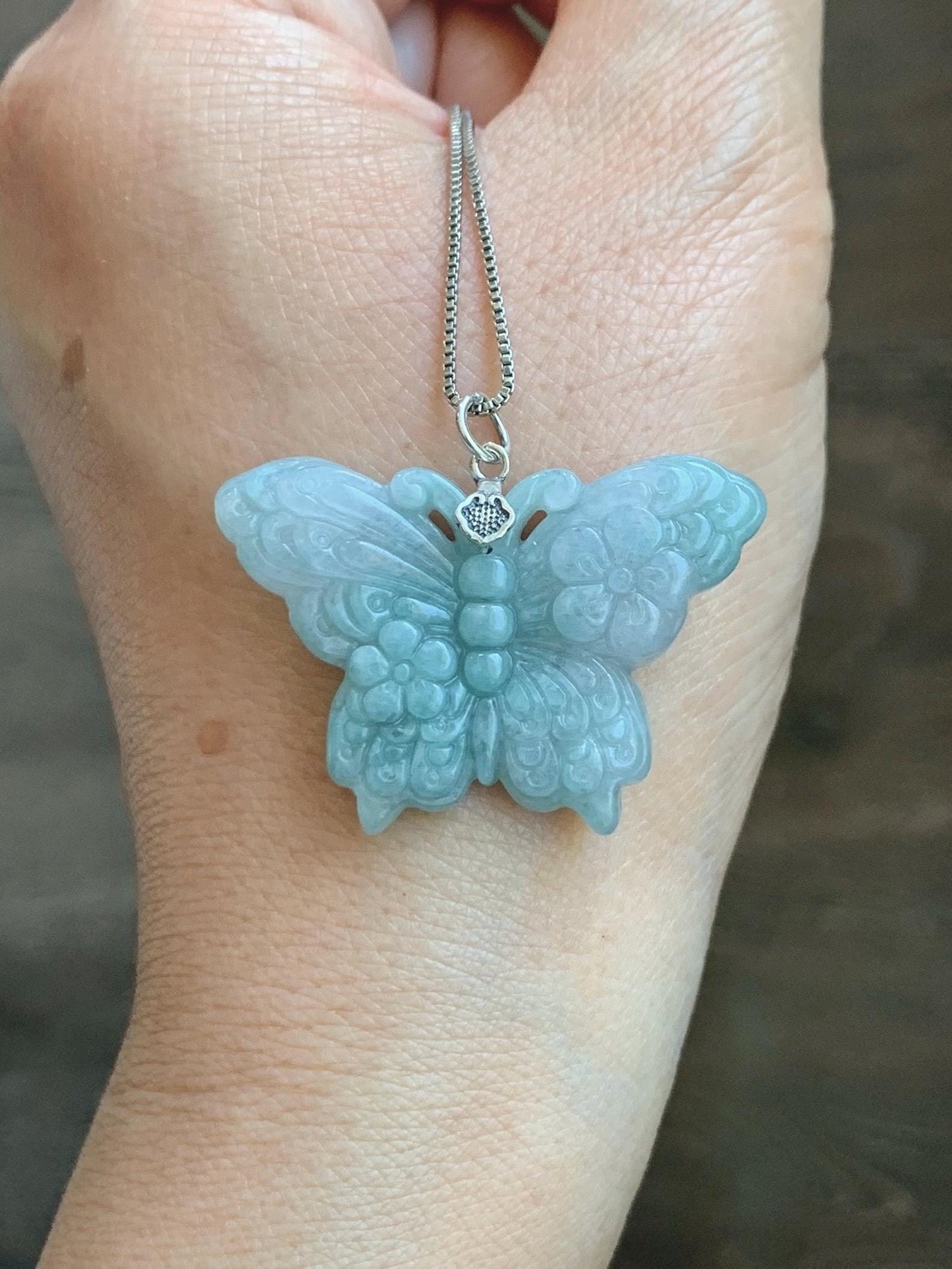 Natural Grade A Translucent Pastel Green & White Marbled Jade Jadeite Carved Butterfly Pendant Sterling Silver 8g 天然晴底加白翡翠蝴蝶吊坠 MHZ110B