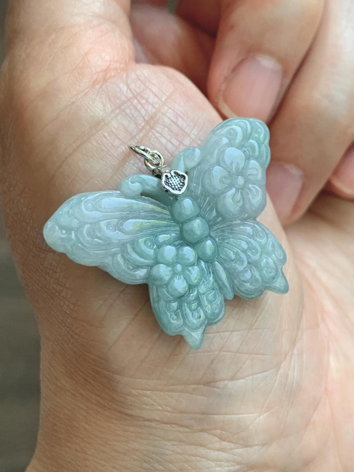 Natural Grade A Translucent Pastel Green & White Marbled Jade Jadeite Carved Butterfly Pendant Sterling Silver 8g 天然晴底加白翡翠蝴蝶吊坠 MHZ110B