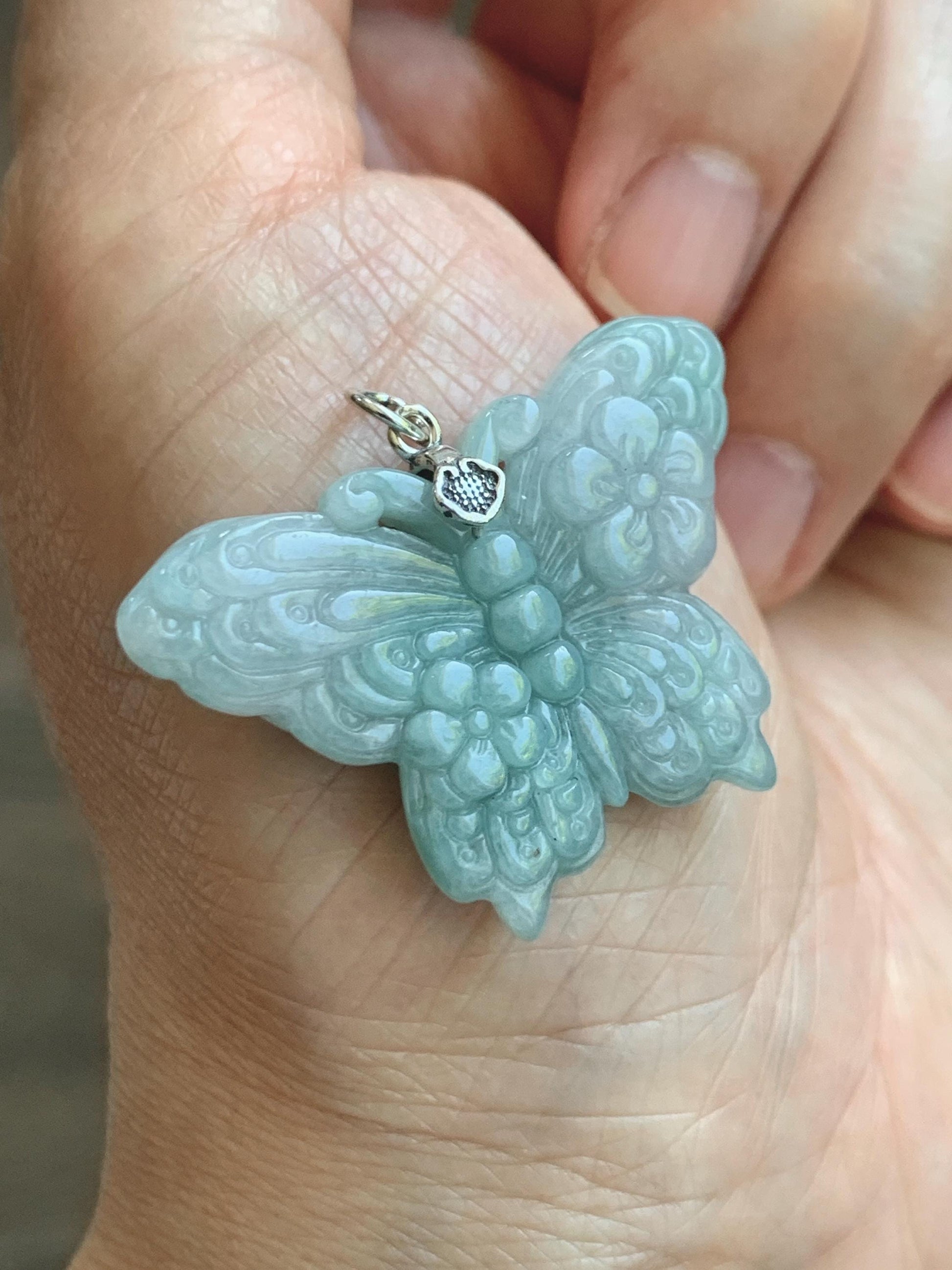 Natural Grade A Translucent Pastel Green & White Marbled Jade Jadeite Carved Butterfly Pendant Sterling Silver 8g 天然晴底加白翡翠蝴蝶吊坠 MHZ110B