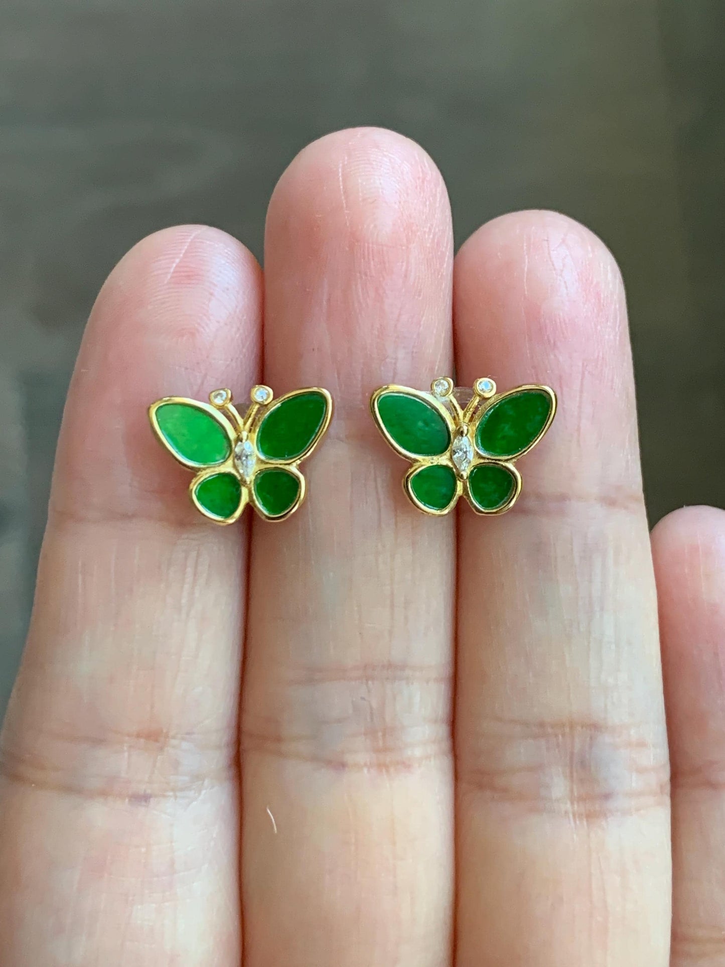 Certified Natural Grade A Icy Vibrant Green Jade Jadeite & Mother Of Pearl Butterfly Stud Earrings Sterling Silver 天然阳绿花青翡翠贝母银镶蝴蝶耳钉 440