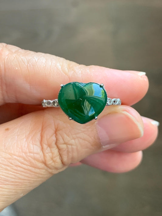 Natural Grade A Guatemalan Icy Translucent Intense Green Jade Jadeite Heart Ring Sterling Silver Size Adjustable 天然冰危深绿翡翠爱心蛋面银镶戒指 WSL140