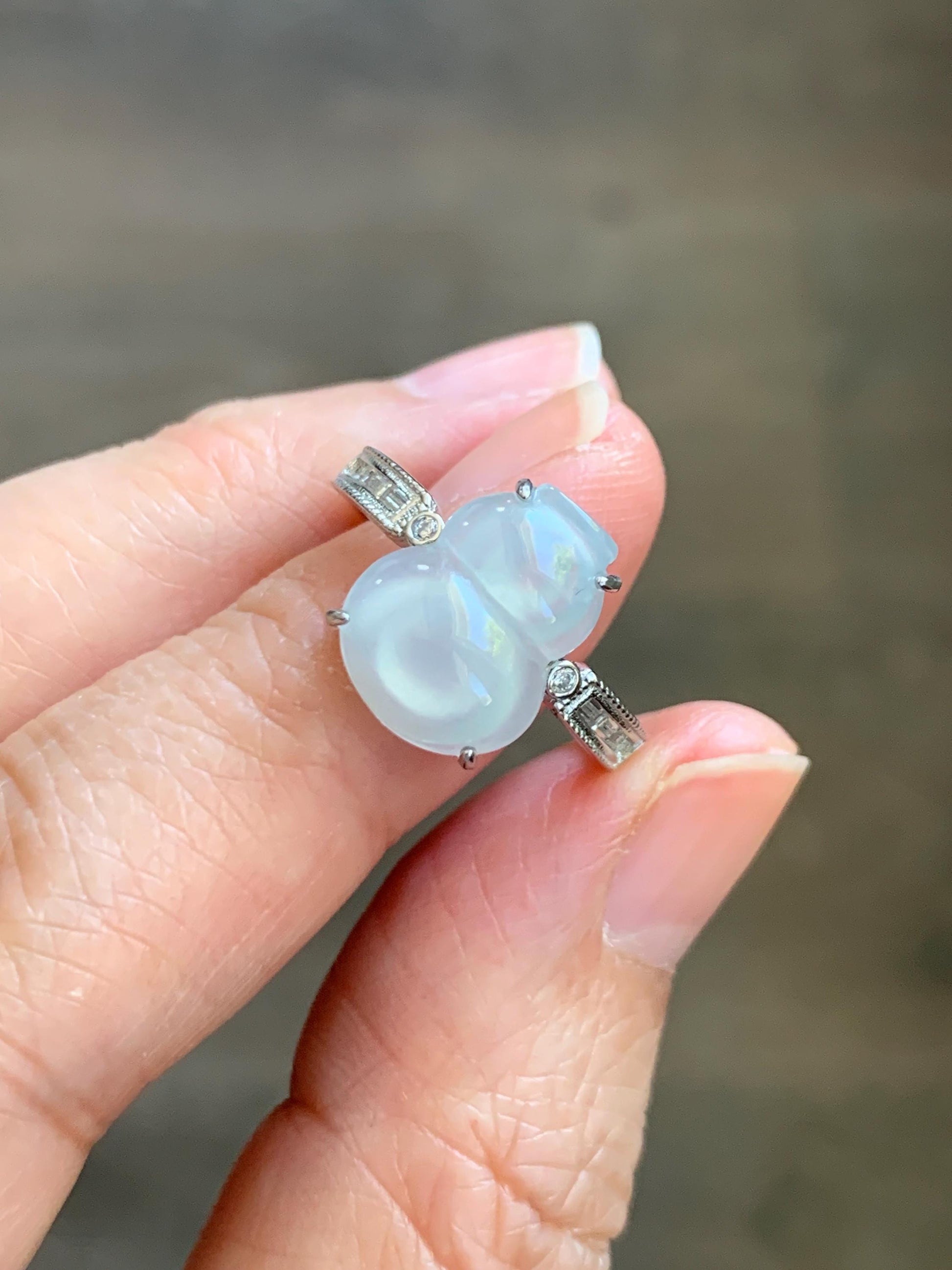 Natural Grade A Icy Highly Translucent White Jade Jadeite Gourd Hulu Ring Sterling Silver Size 7 Adjustable 天然白冰翡翠葫芦戒指 MBL88B
