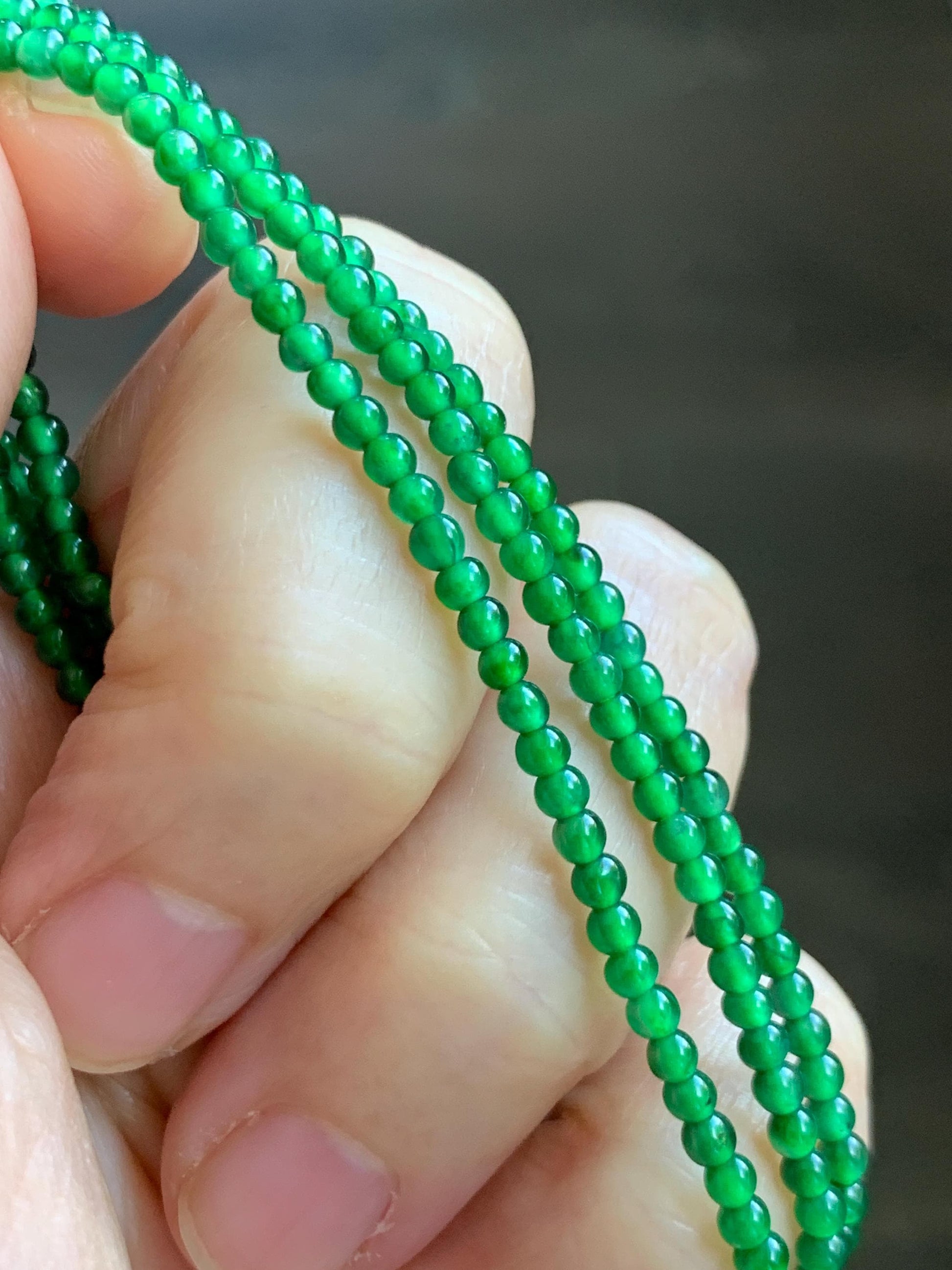 Certified Natural Grade A Guatemalan Icy Vibrant Green Jade Jadeite Petite Beaded Necklace Sterling Silver 2.5-2.7mm 6.79g 天然冰危绿翡翠小圆珠项链 470