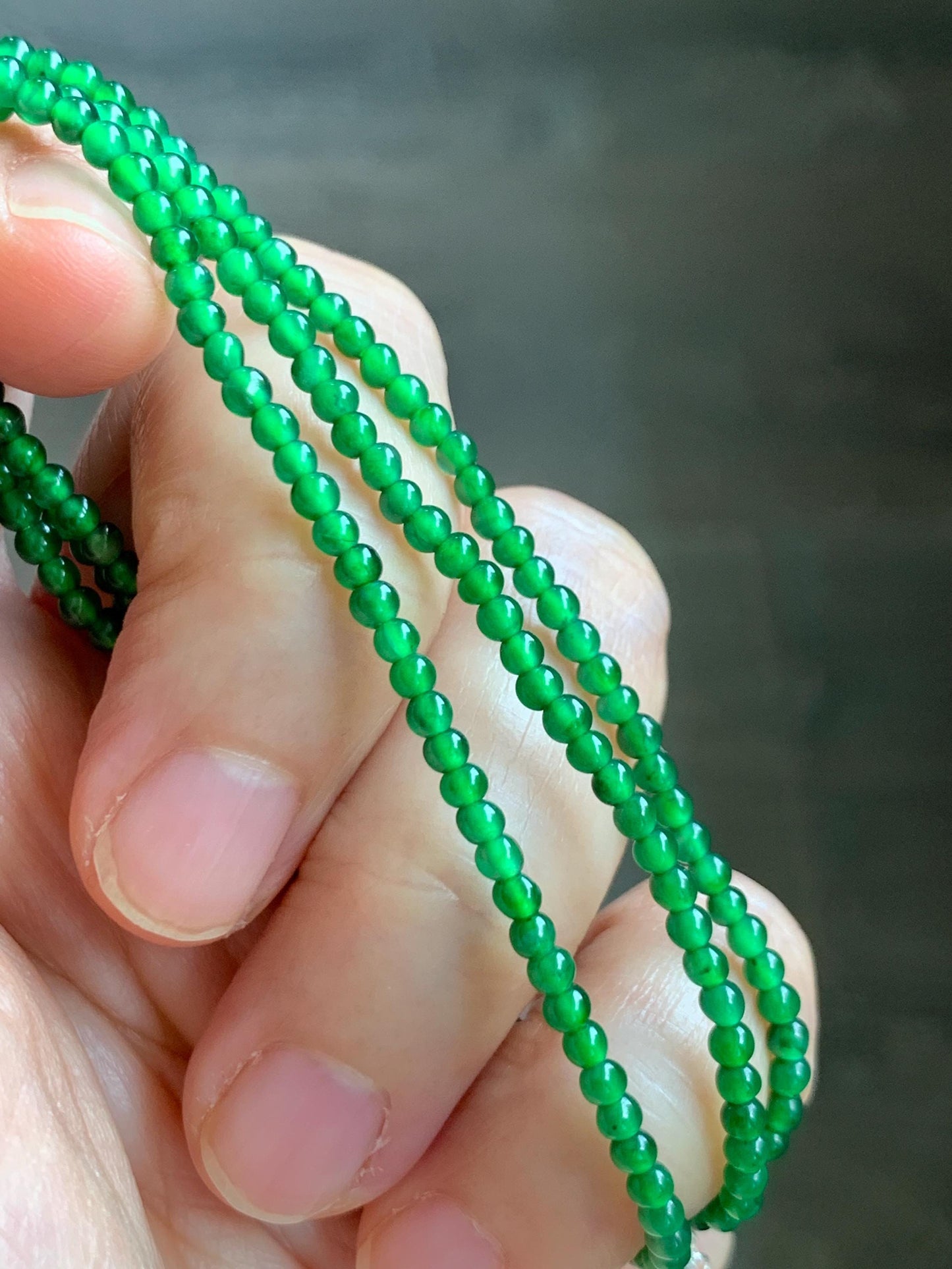 Certified Natural Grade A Guatemalan Icy Vibrant Green Jade Jadeite Petite Beaded Necklace Sterling Silver 2.5-2.7mm 6.75g 天然冰危绿翡翠小圆珠项链 469