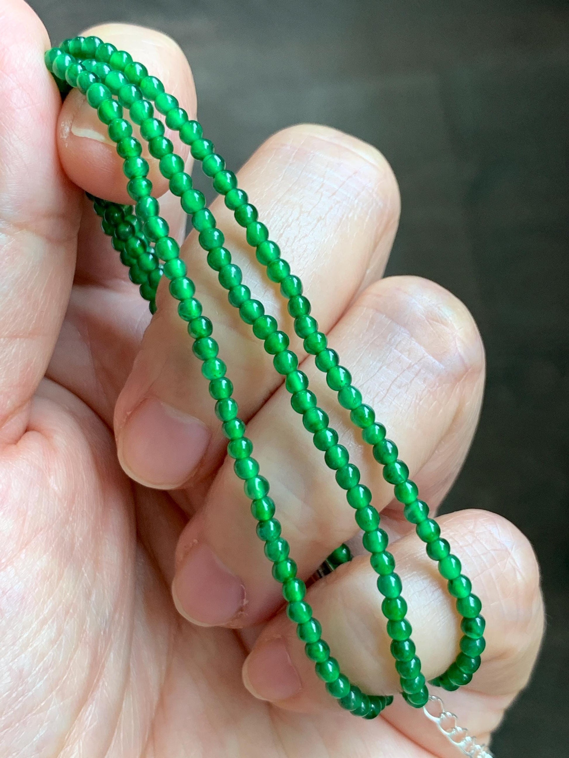 Certified Natural Grade A Guatemalan Icy Vibrant Green Jade Jadeite Petite Beaded Necklace Sterling Silver 2.5-2.7mm 6.75g 天然冰危绿翡翠小圆珠项链 469