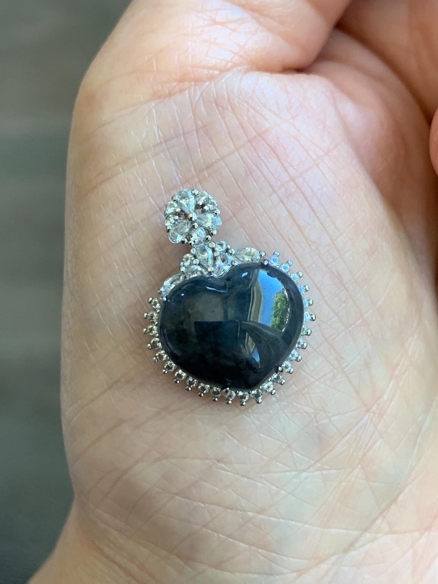 Natural Grade A Icy Highly Translucent Dark Wuji Jade Jadeite Heart Pendant Sterling Silver 3g 天然冰乌鸡翡翠爱心蛋面银镶吊坠 GAX150J