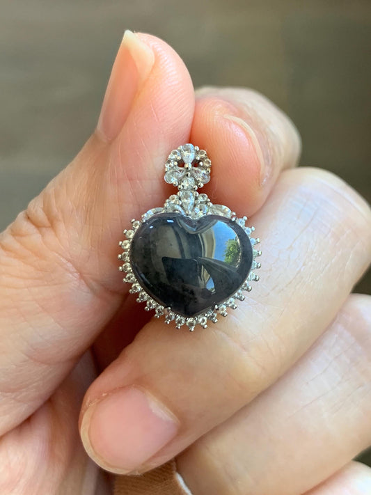 Natural Grade A Icy Highly Translucent Dark Wuji Jade Jadeite Heart Pendant Sterling Silver 3g 天然冰乌鸡翡翠爱心蛋面银镶吊坠 GAX150J