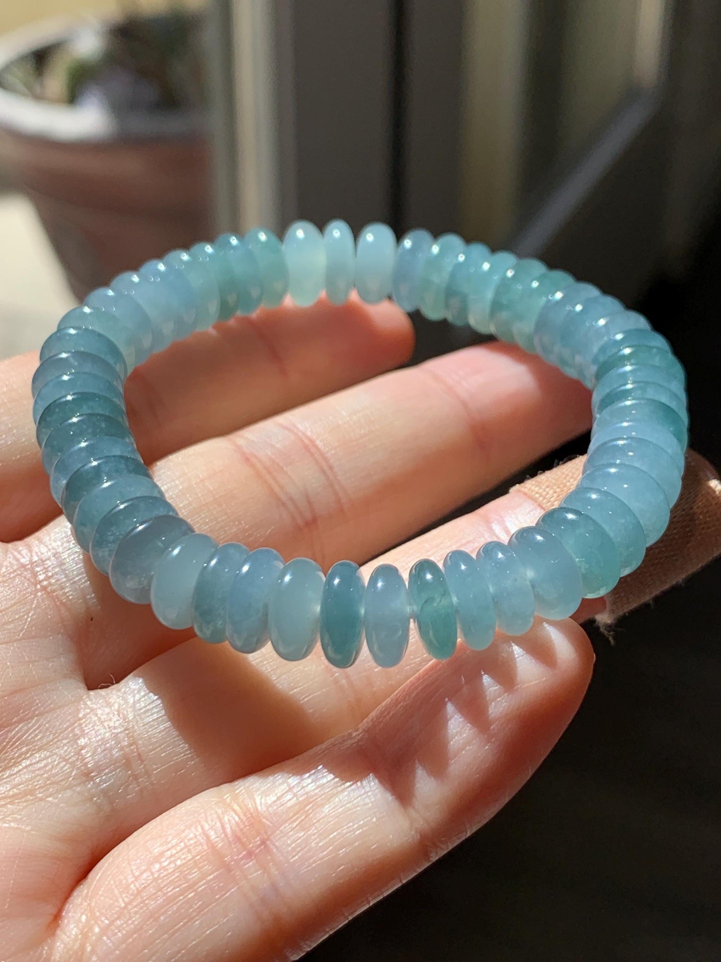 Natural Grade A Guatemalan Icy Translucent Light Dusty Blue Jade Jadeite Drum Beads Beaded Bracelet Stretchy 6.75” 28g 天然冰危浅蓝翡翠鼓珠手串 WDB330B