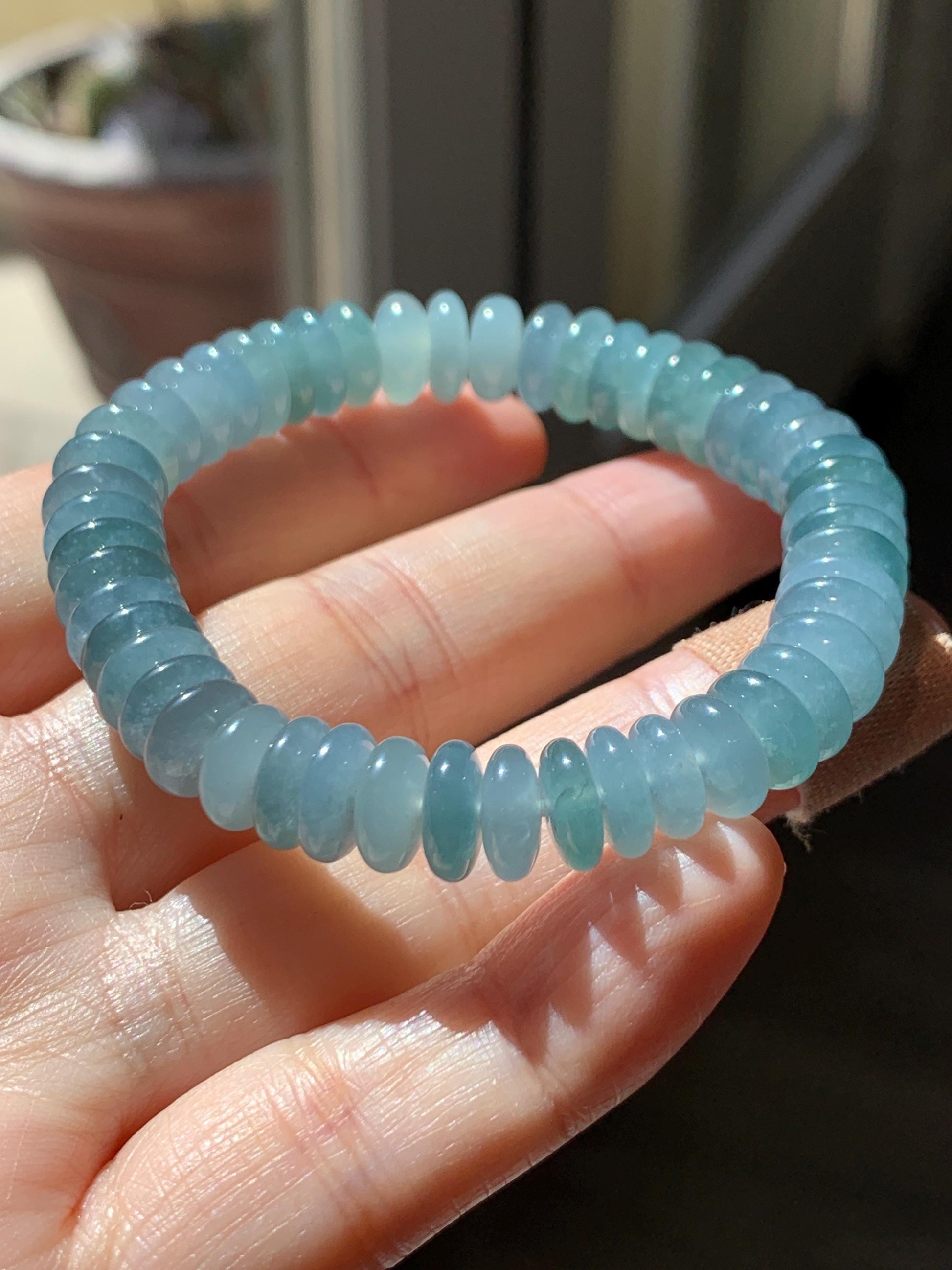 Natural Grade A Guatemalan Icy Translucent Light Dusty Blue Jade Jadeite Drum Beads Beaded Bracelet Stretchy 6.75” 28g 天然冰危浅蓝翡翠鼓珠手串 WDB330B