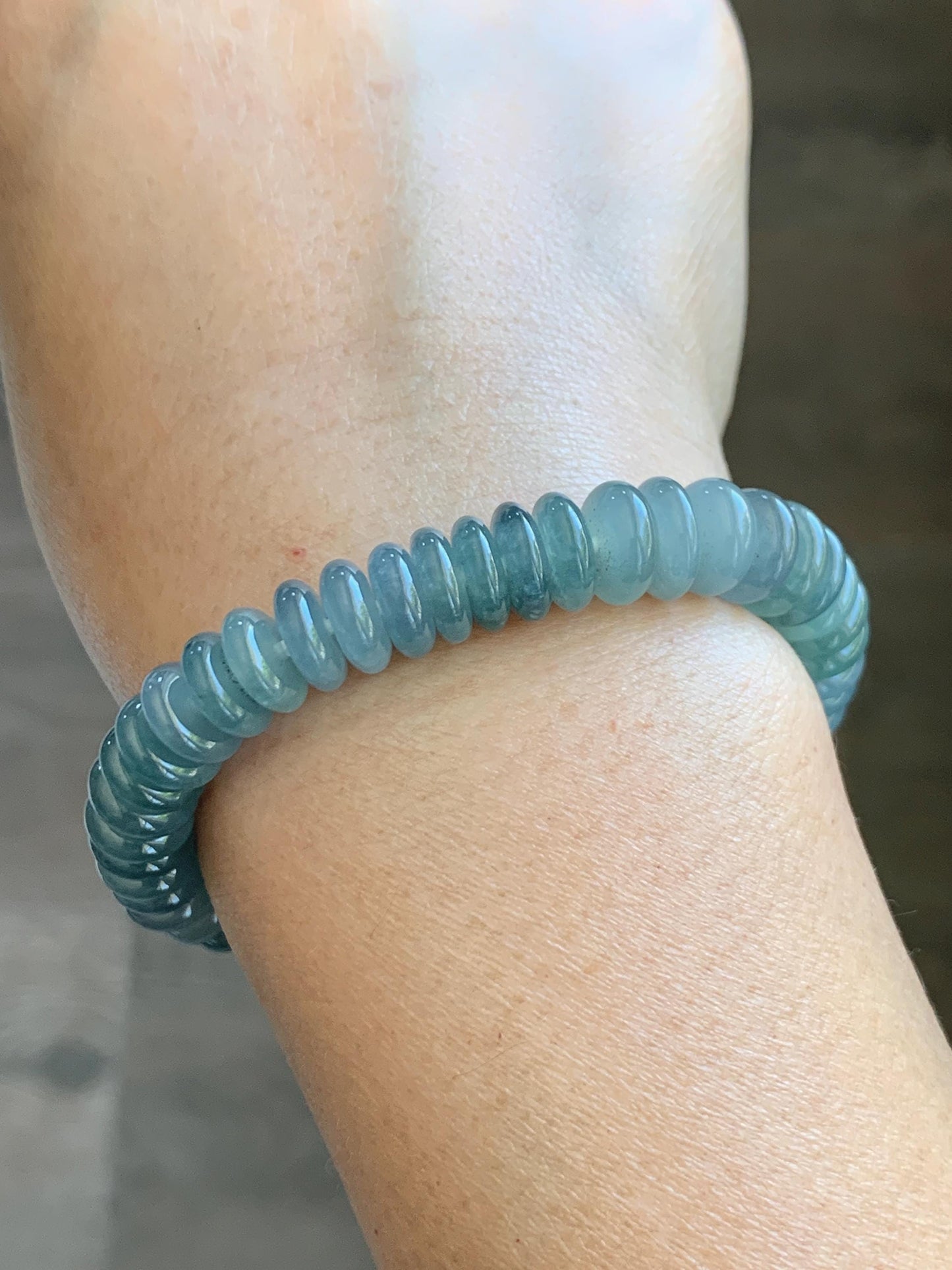 Natural Grade A Guatemalan Icy Translucent Light Dusty Blue Jade Jadeite Drum Beads Beaded Bracelet Stretchy 6.75” 28g 天然冰危浅蓝翡翠鼓珠手串 WDB330B