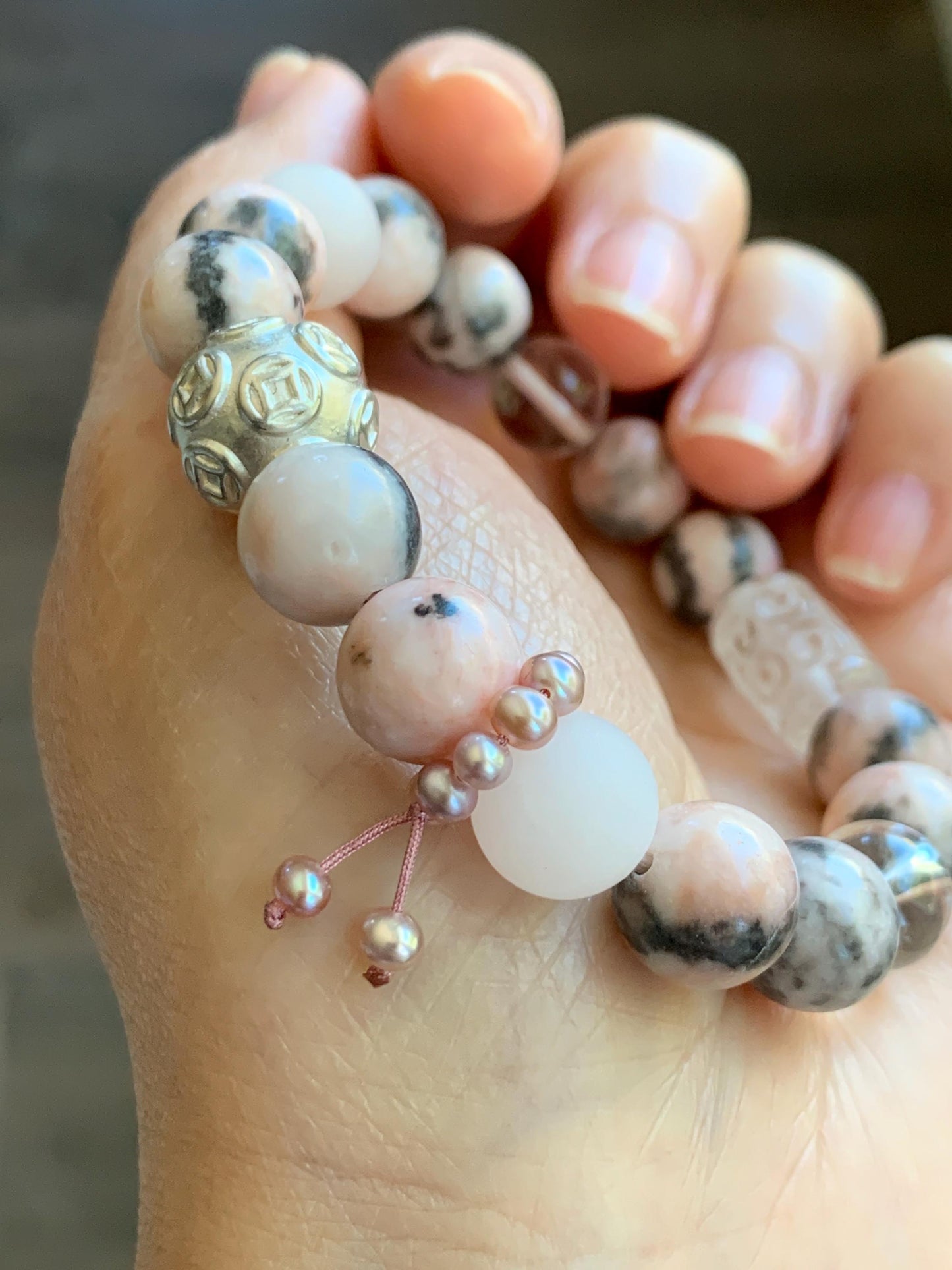 Natural Rose Quartz Pink Zebra Jasper Beaded Healing Bracelet Sterling Silver Natural Freshwater Pearls 10mm 7” 31g 天然水晶粉斑马碧玉珍珠能量手串 FJM80