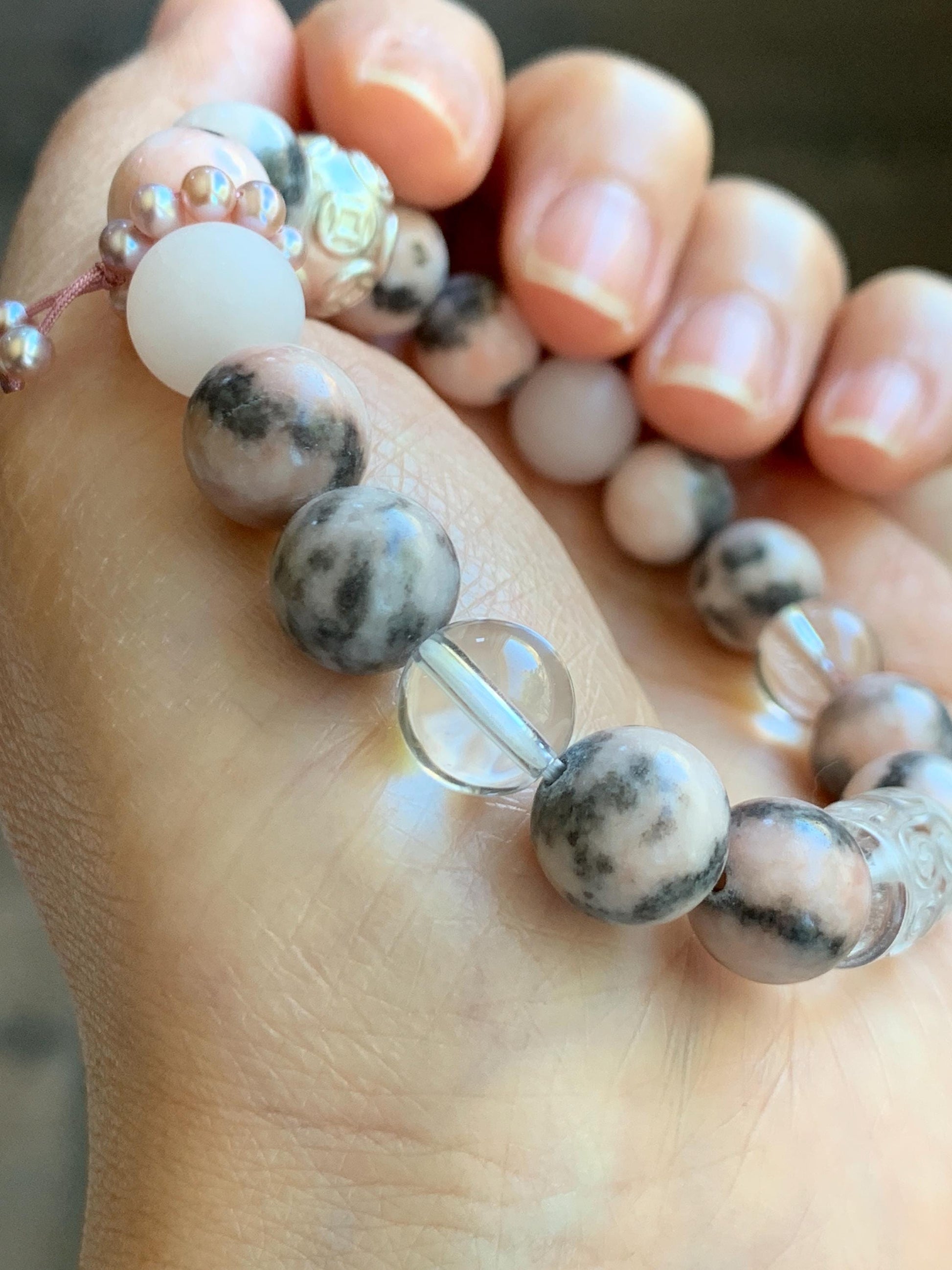 Natural Rose Quartz Pink Zebra Jasper Beaded Healing Bracelet Sterling Silver Natural Freshwater Pearls 10mm 7” 31g 天然水晶粉斑马碧玉珍珠能量手串 FJM80