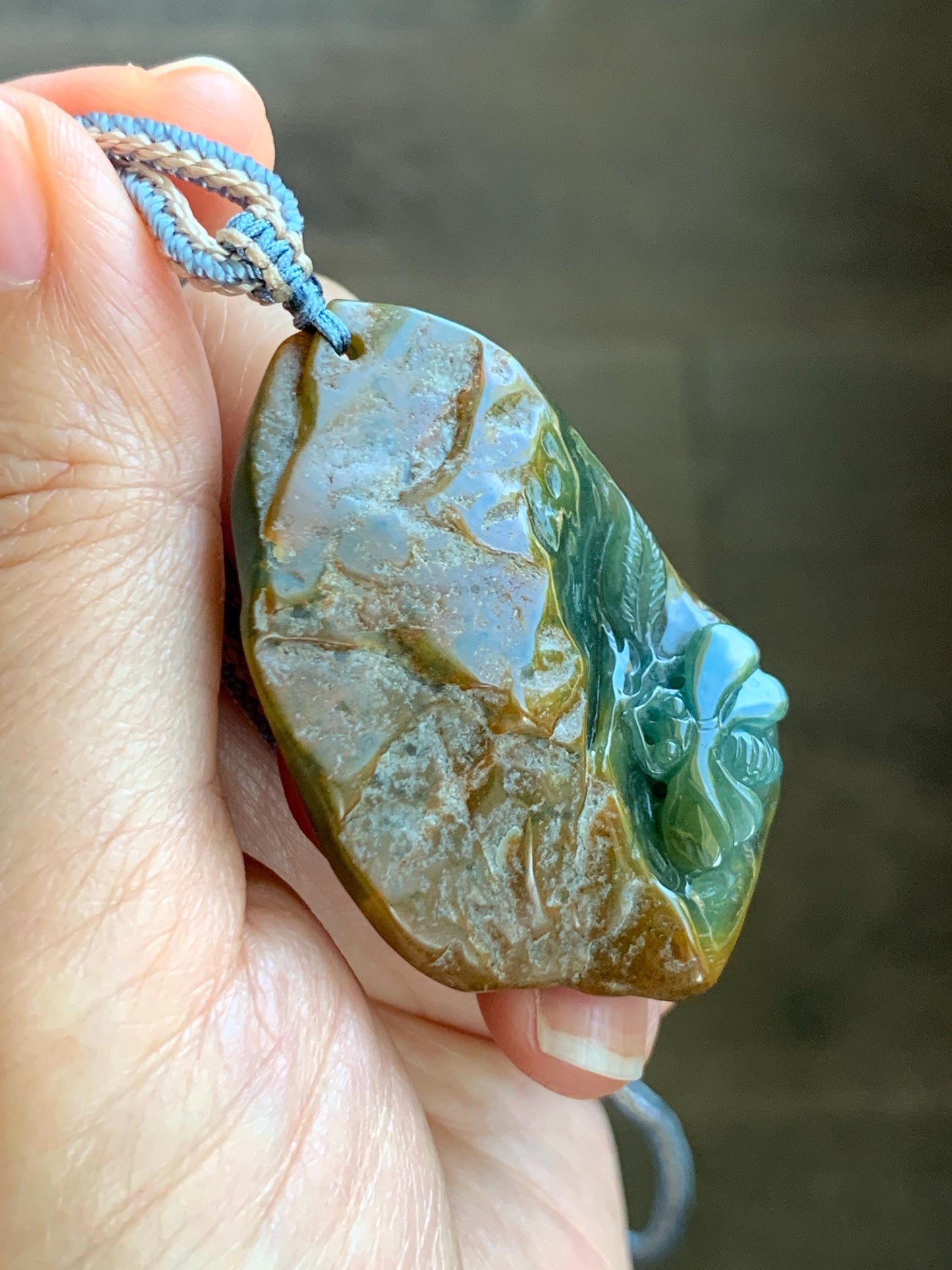 Natural Grade A Guatemalan Icy Dark Blue Jade Jadeite w/ Brown Rind Carved Honey Bee Pendant Rope Necklace 27" 22g 天然危黄翡翠蜜蜂皮壳料吊坠 WHP368A