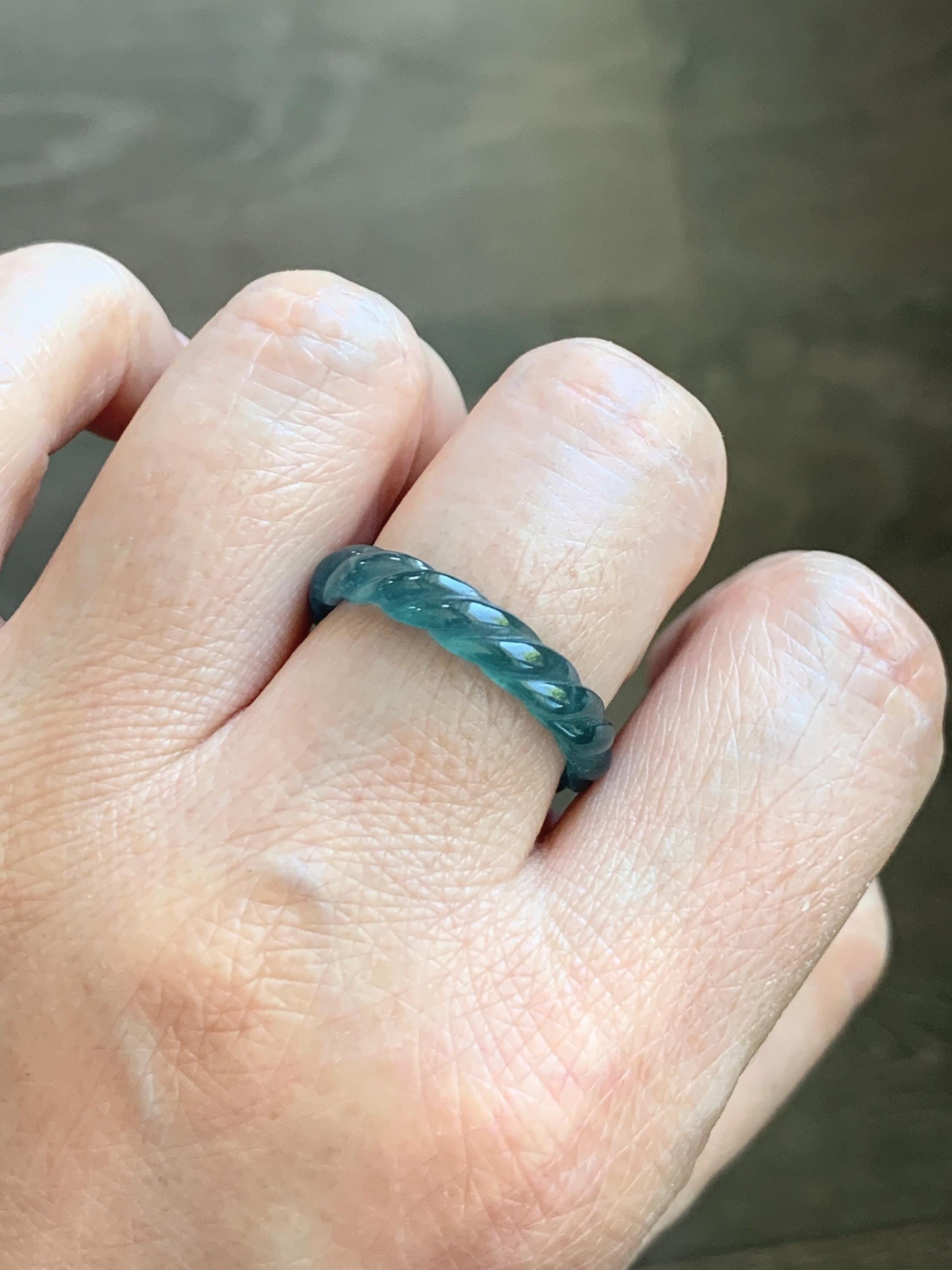 Natural Grade A Guatemalan Icy Translucent Gelatinous Dark Teal Blue Jade Jadeite Carved Braid Band Ring Size 8.5 US 天然冰胶危蓝水翡翠麻花戒圈 WMH350F