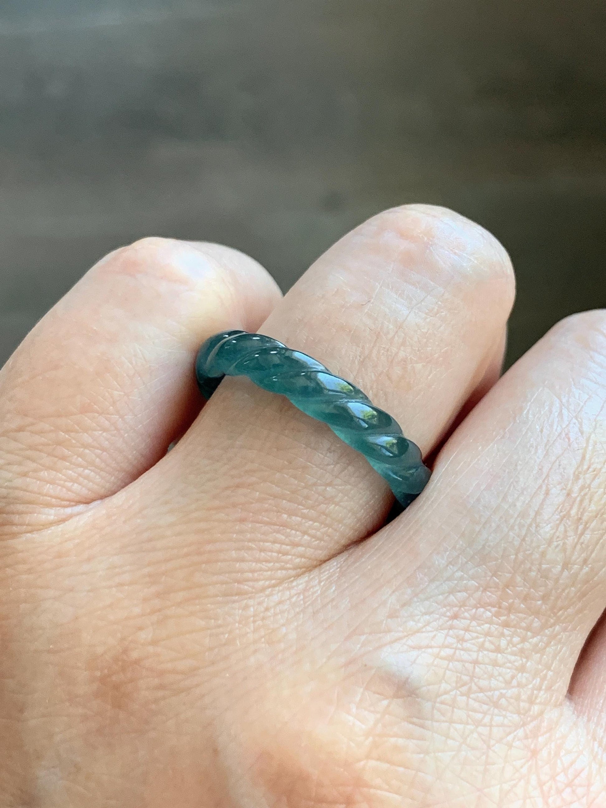 Natural Grade A Guatemalan Icy Highly Translucent Dark Teal Blue Jade Jadeite Carved Braid Band Ring Size 8.5 US 天然冰胶危蓝水翡翠麻花戒圈 WMH350C