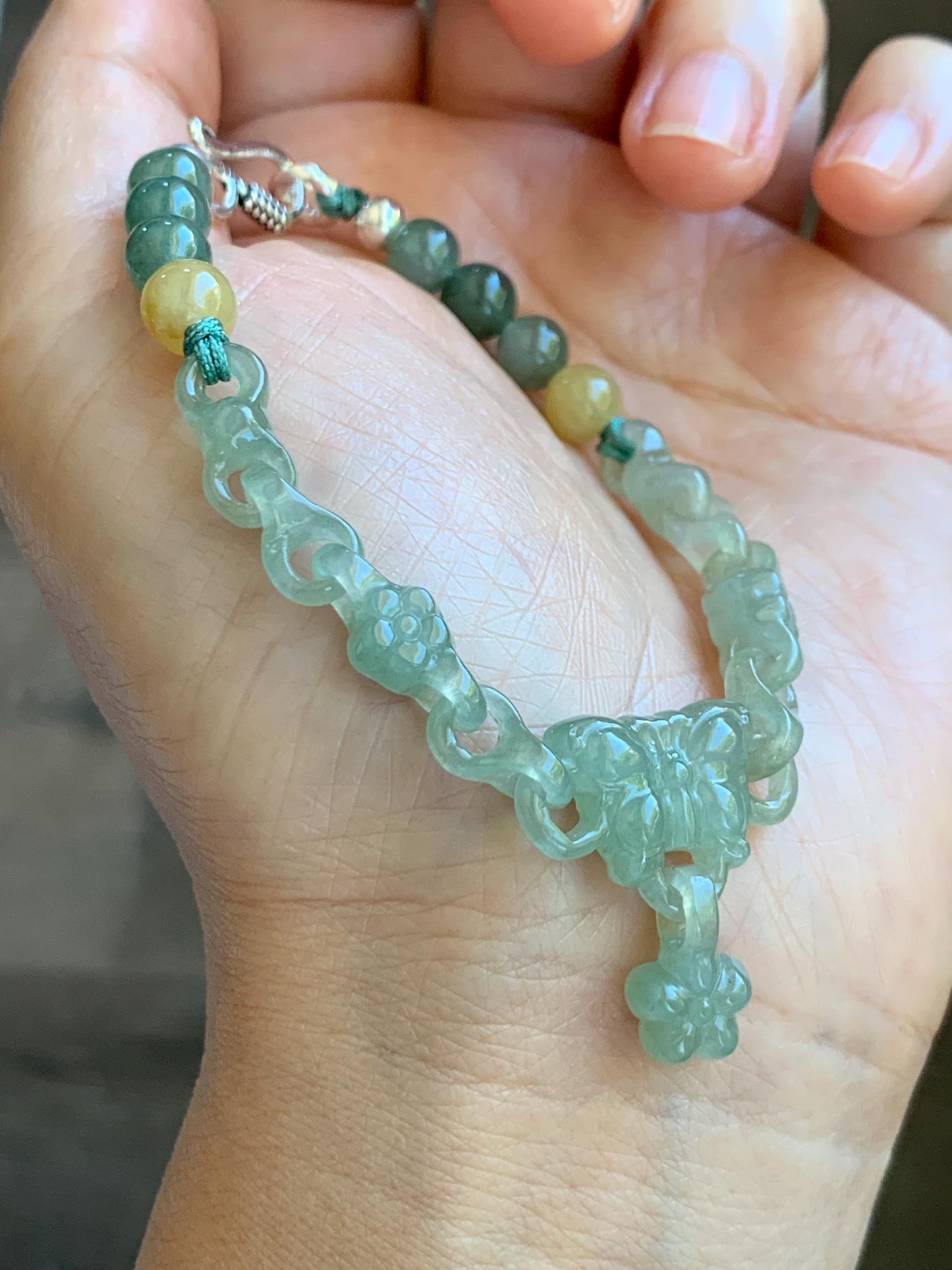 Certified Natural Grade A Icy Light Green Jade Jadeite Interlocking Link Chain Butterfly Bracelet Sterling Silver 7" 天然冰胶晴绿翡翠雕刻蝴蝶链条手链 439