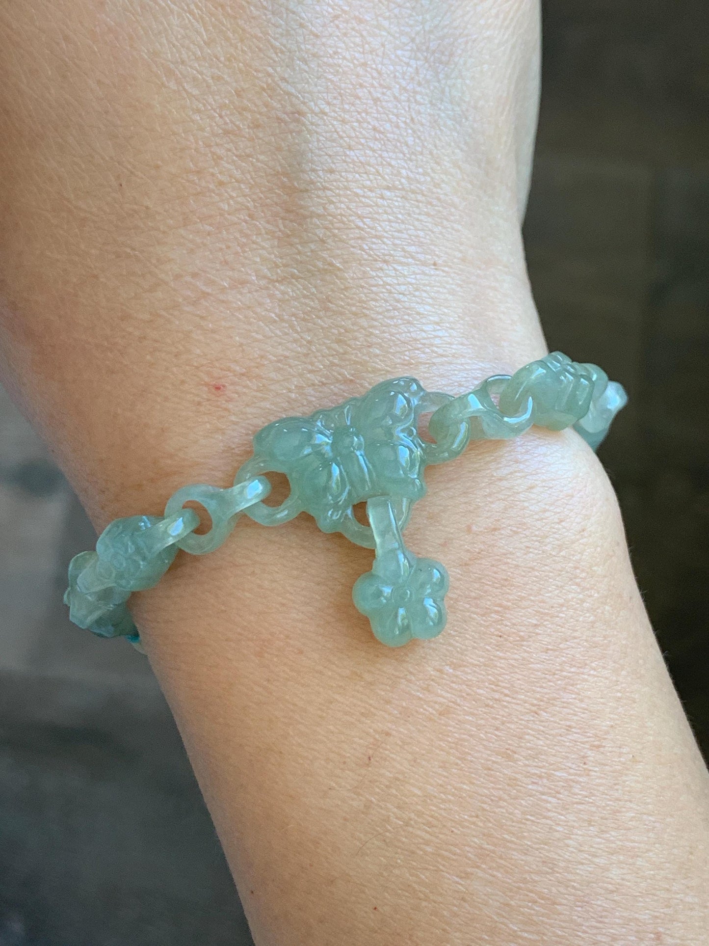Certified Natural Grade A Icy Light Green Jade Jadeite Interlocking Link Chain Butterfly Bracelet Sterling Silver 7" 天然冰胶晴绿翡翠雕刻蝴蝶链条手链 439
