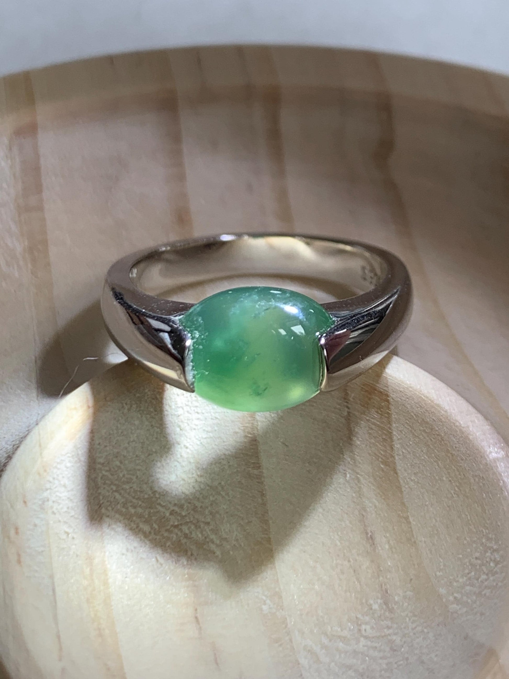 Natural Grade A Guatemalan Icy Translucent Teal Green Oval Cabochon Jade Jadeite Ring Sterling Silver Size 7 US 5g 天然冰危蓝绿翡翠银镶戒指 WHS512A