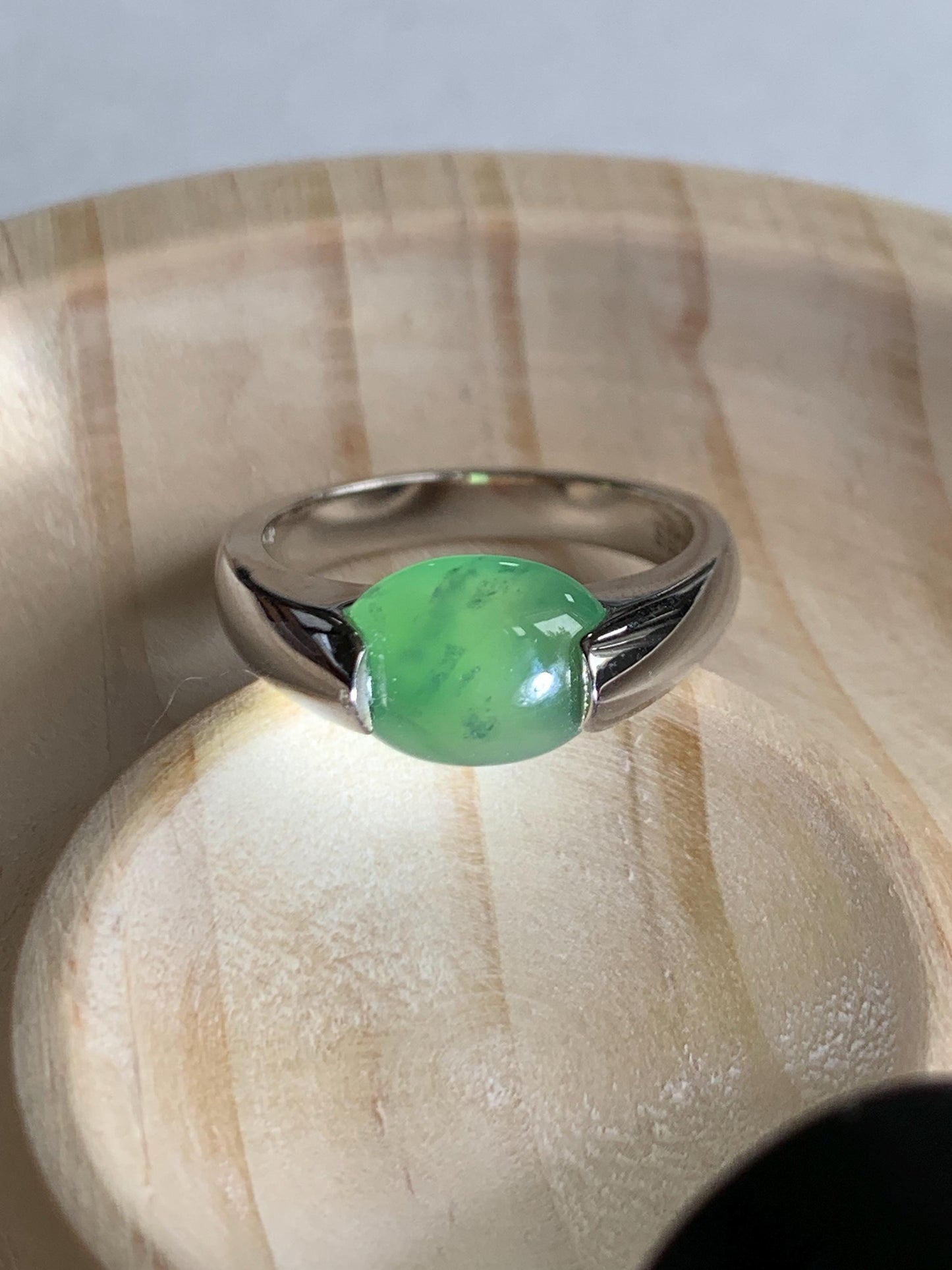 Natural Grade A Guatemalan Icy Translucent Teal Green Oval Cabochon Jade Jadeite Ring Sterling Silver Size 7 US 5g 天然冰危蓝绿翡翠银镶戒指 WHS512A
