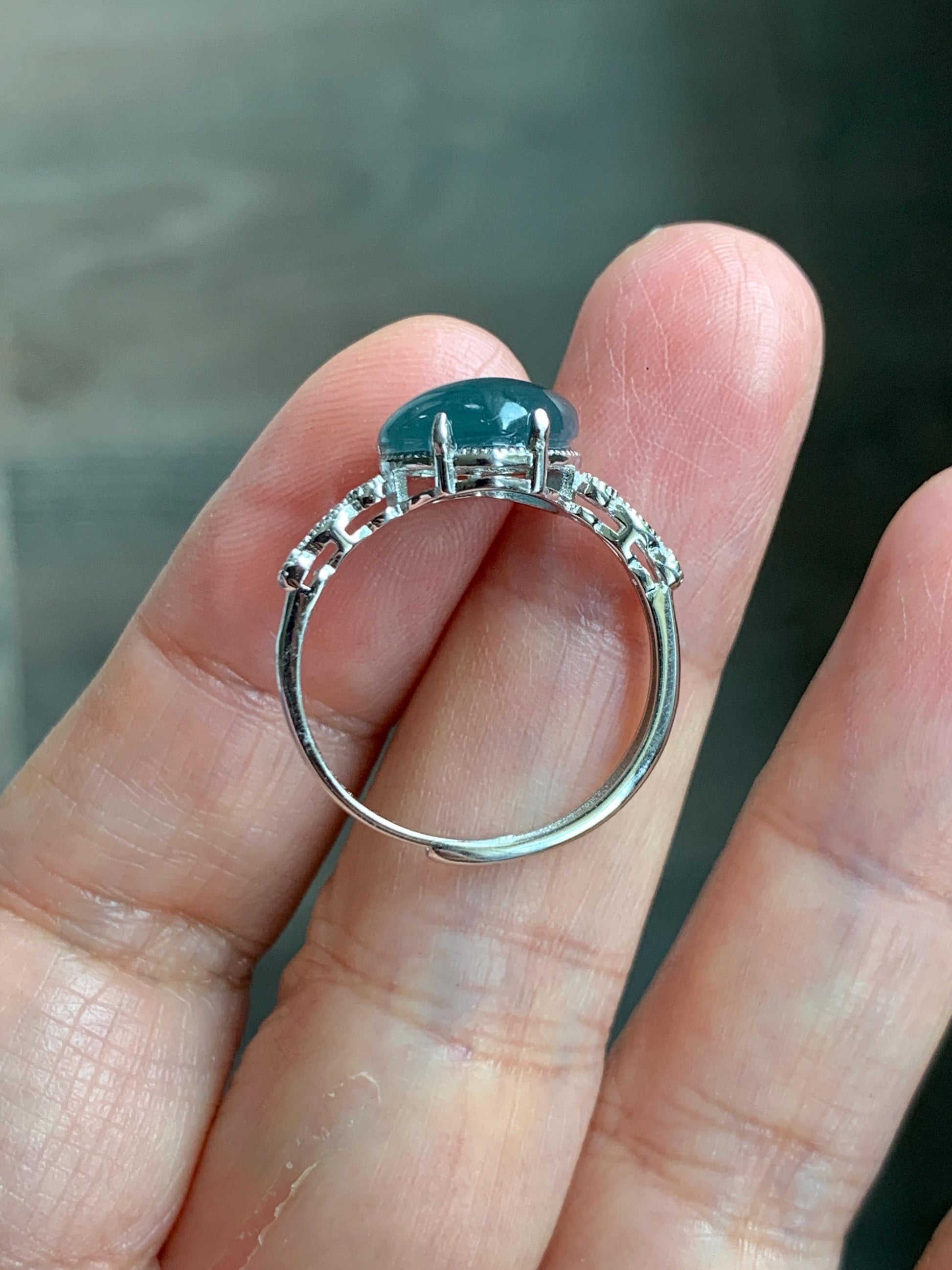 Natural Grade A Guatemalan Icy Highly Translucent Teal Blue Heart Jade Jadeite Ring Sterling Silver Size Adjustable 天然冰危蓝翡翠爱心蛋面银镶戒指 WXX88A