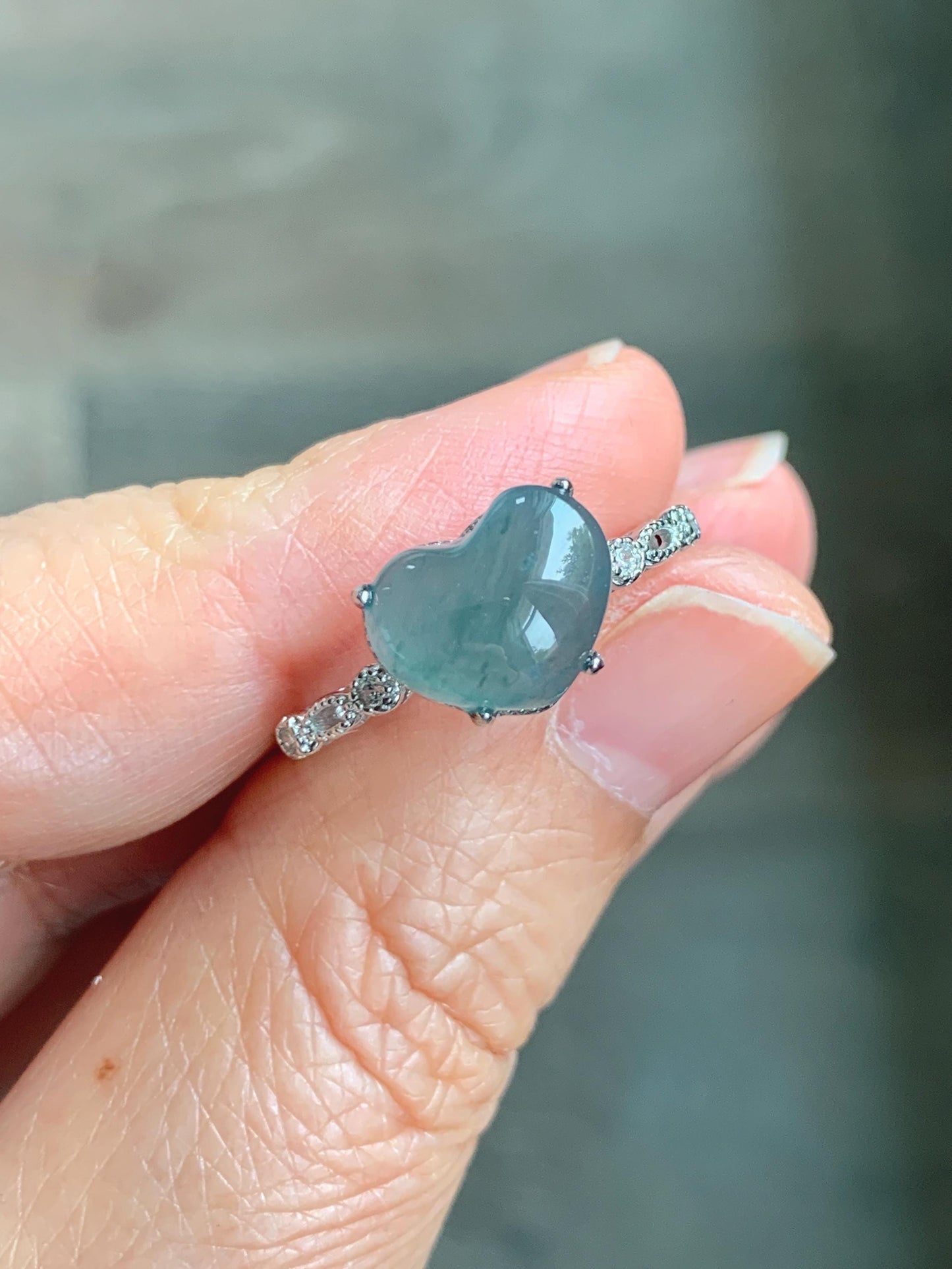 Natural Grade A Guatemalan Icy Highly Translucent Teal Blue Heart Jade Jadeite Ring Sterling Silver Size Adjustable 天然冰危蓝翡翠爱心蛋面银镶戒指 WXX88A