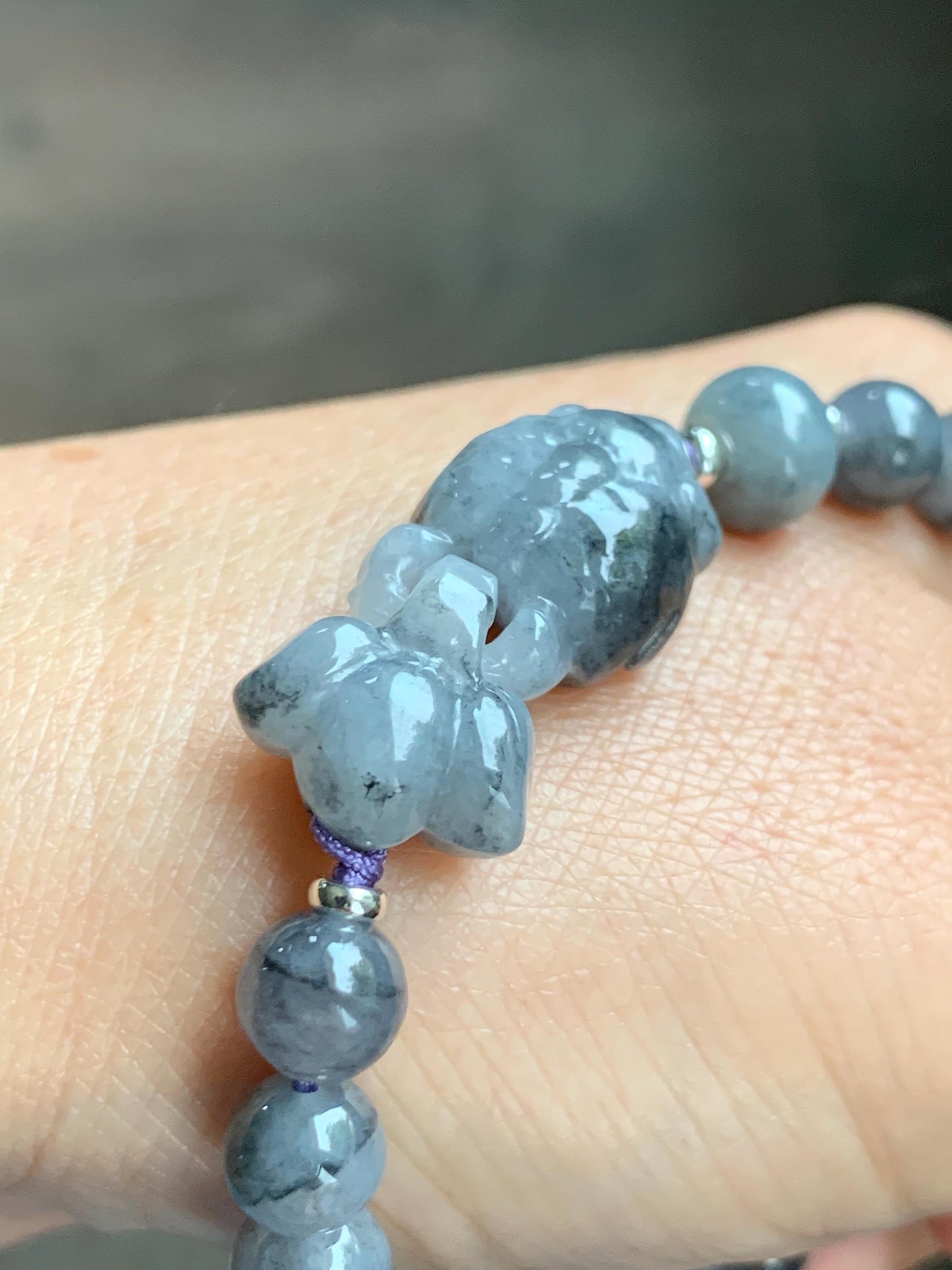 Natural Grade A Icy Translucent Wuji Jade Jadeite Goldfish Interlocking Tail Beaded Bracelet 6.75" 19g Sterling Silver 天然冰胶乌鸡翡翠金鱼圆珠手串 MWJ294