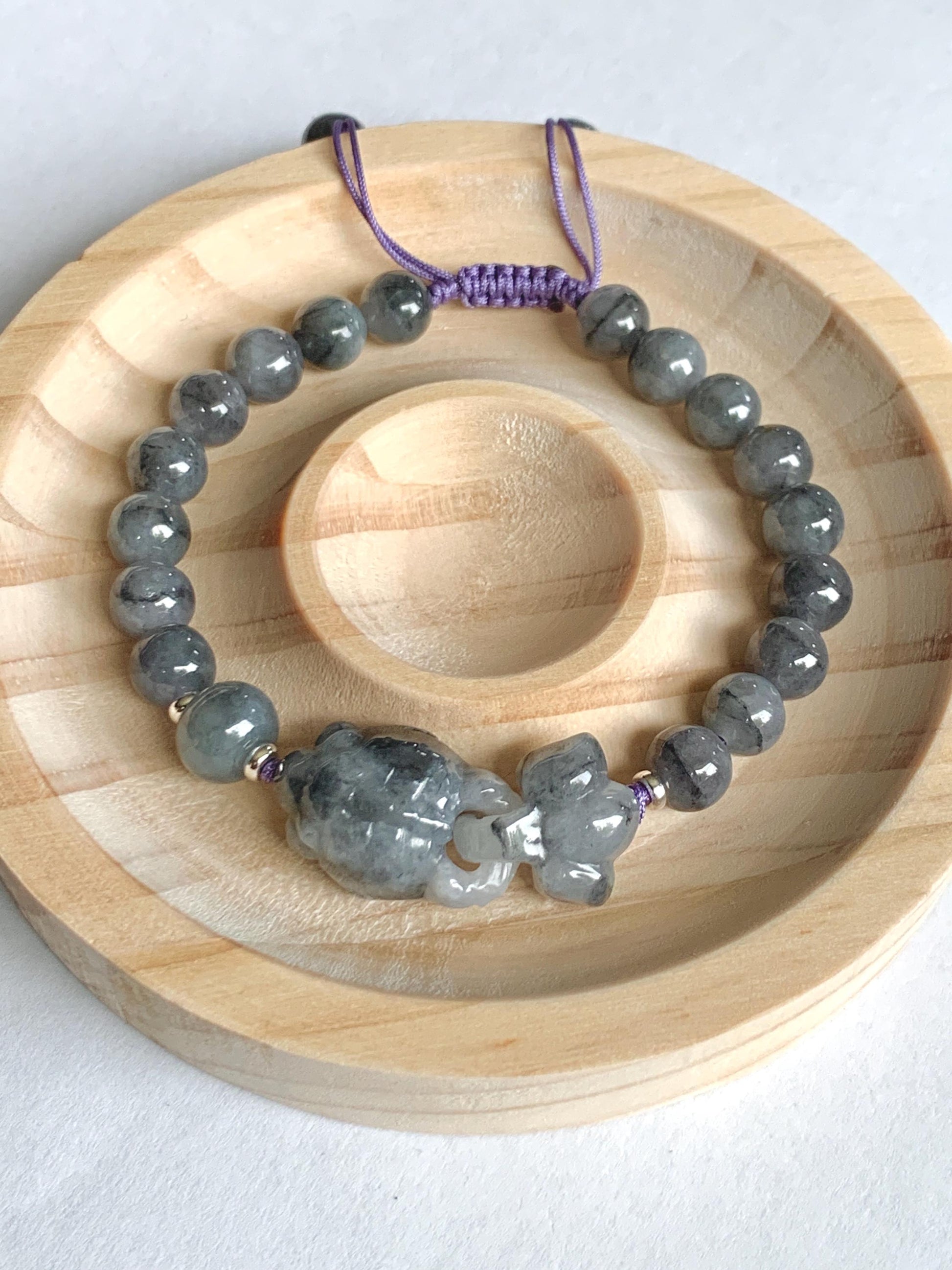 Natural Grade A Icy Translucent Wuji Jade Jadeite Goldfish Interlocking Tail Beaded Bracelet 6.75" 19g Sterling Silver 天然冰胶乌鸡翡翠金鱼圆珠手串 MWJ294