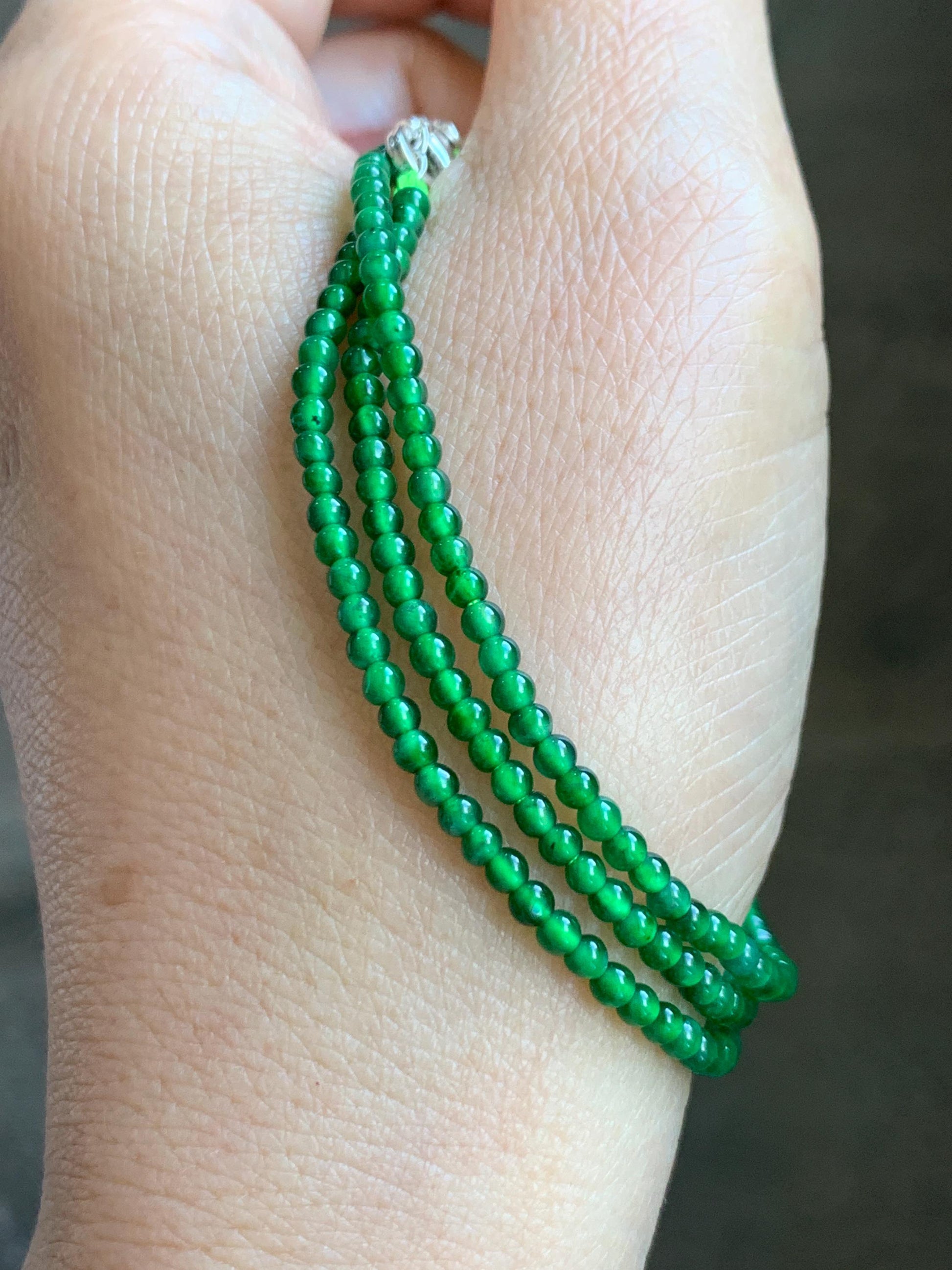 Certified Natural Grade A Guatemalan Icy Vibrant Green Jade Jadeite Petite Beaded Necklace Sterling Silver 2.5-2.7mm 6.79g 天然冰危绿翡翠小圆珠项链 470