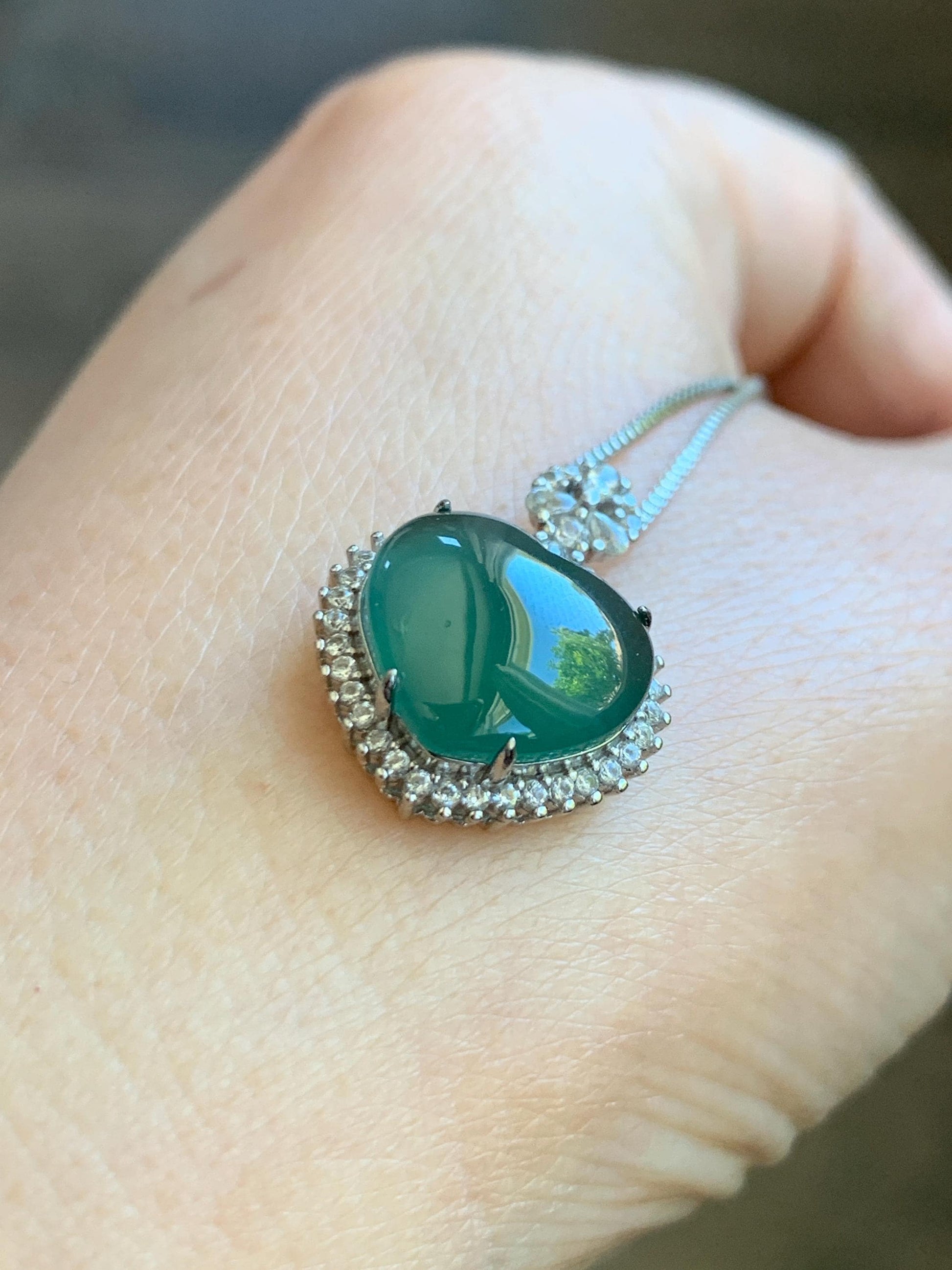 Natural Grade A Guatemalan Icy Translucent Dark Teal Green Jade Jadeite Heart Pendant Sterling Silver 3g 天然冰危深蓝绿翡翠爱心蛋面银镶吊坠 GAX150S