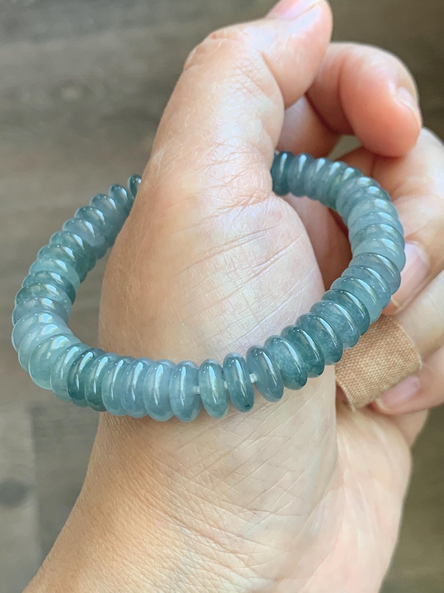 Natural Grade A Guatemalan Icy Translucent Light Dusty Blue Jade Jadeite Drum Beads Beaded Bracelet Stretchy 6.75” 28g 天然冰危浅蓝翡翠鼓珠手串 WDB330B
