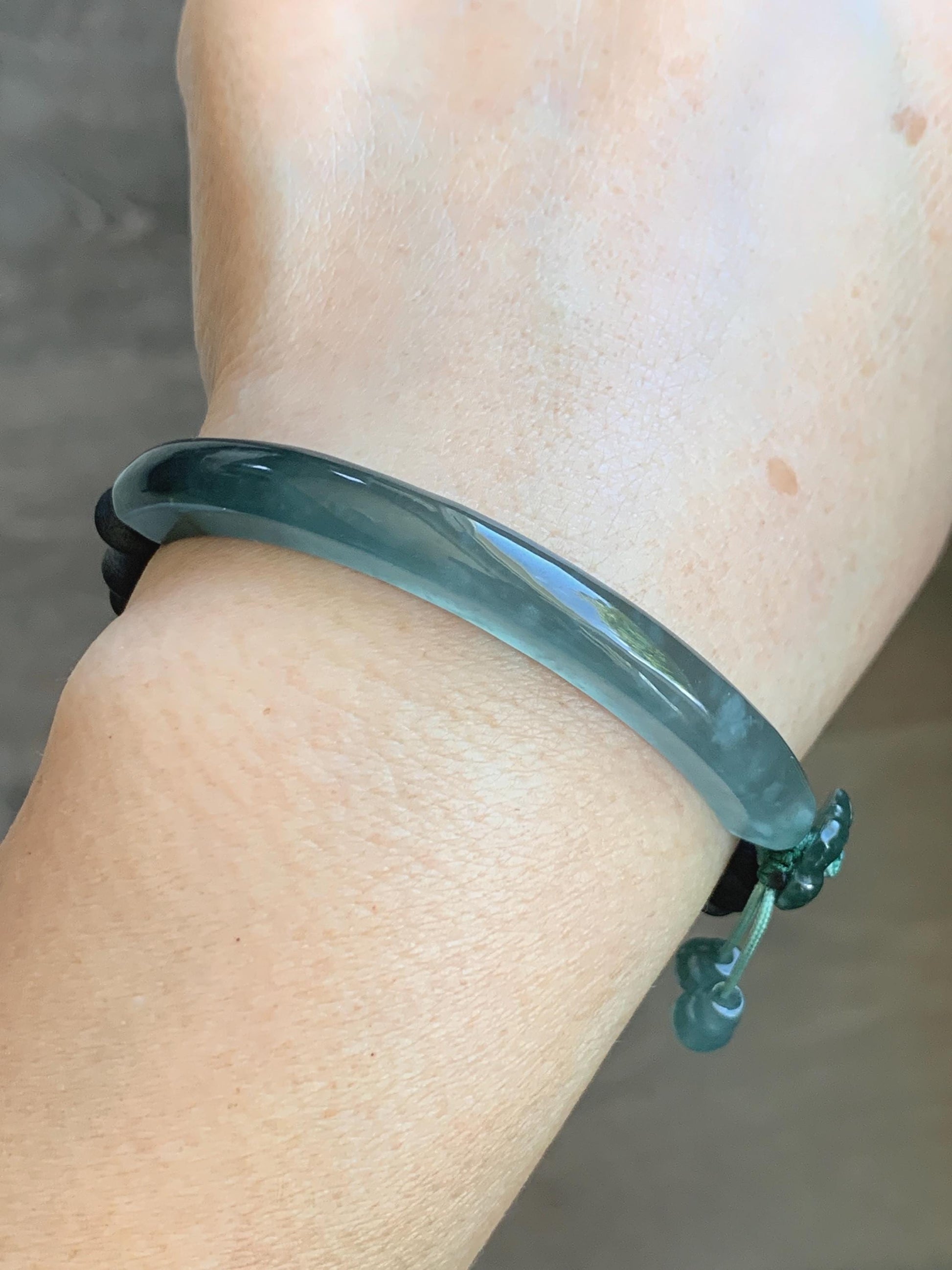 Natural Guatemalan Grade A Icy Translucent Teal Green Jade Jadeite Cuff Bamboo Wood Beads Beaded Bracelet 6.75” 14g 天然冰胶危蓝绿翡翠手牌木珠手链 WZM174