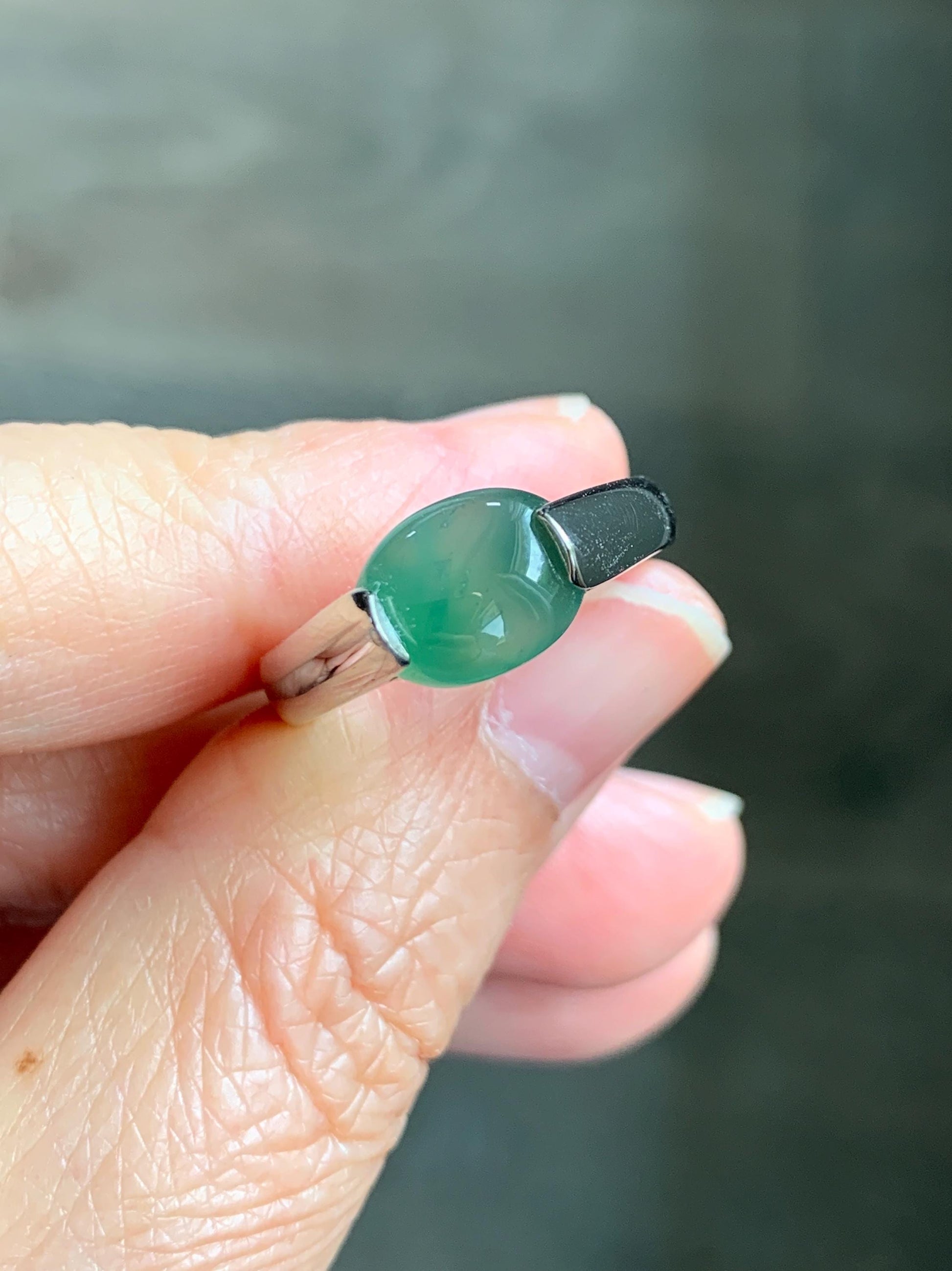 Natural Grade A Guatemalan Icy Translucent Teal Green Oval Cabochon Jade Jadeite Ring Sterling Silver Size 7 US 5g 天然冰危蓝绿翡翠银镶戒指 WHS512A