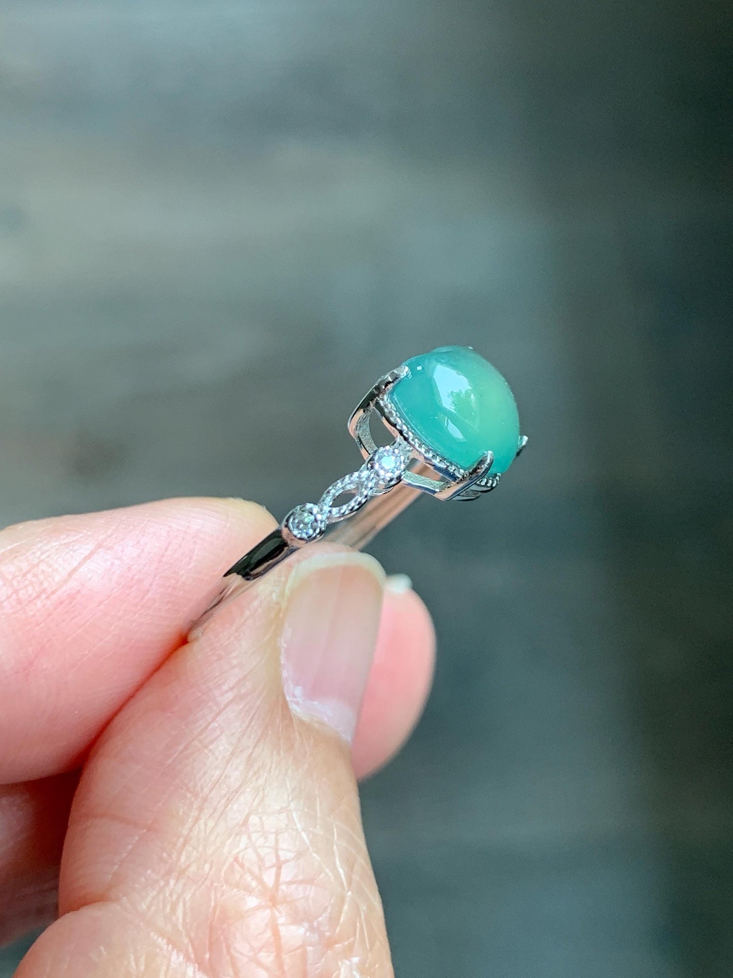 Natural Grade A Guatemalan Icy Highly Translucent Teal Green Heart Jade Jadeite Ring Sterling Silver Size Adjustable 天然冰危浅绿翡翠爱心蛋面银镶戒指 WXX88B