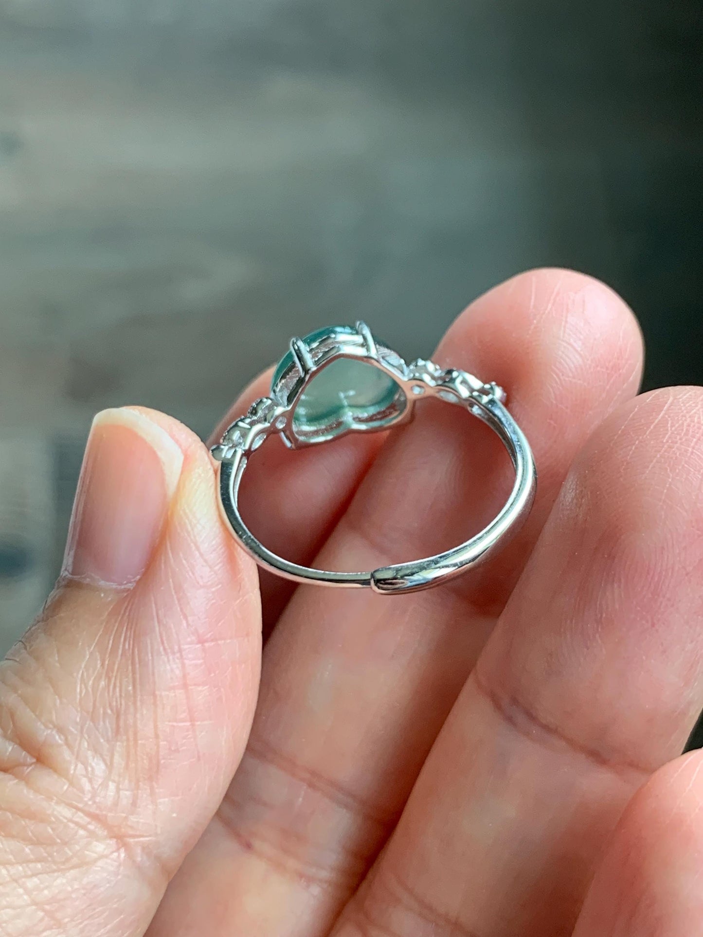 Natural Grade A Guatemalan Icy Highly Translucent Teal Green Heart Jade Jadeite Ring Sterling Silver Size Adjustable 天然冰危浅绿翡翠爱心蛋面银镶戒指 WXX88B